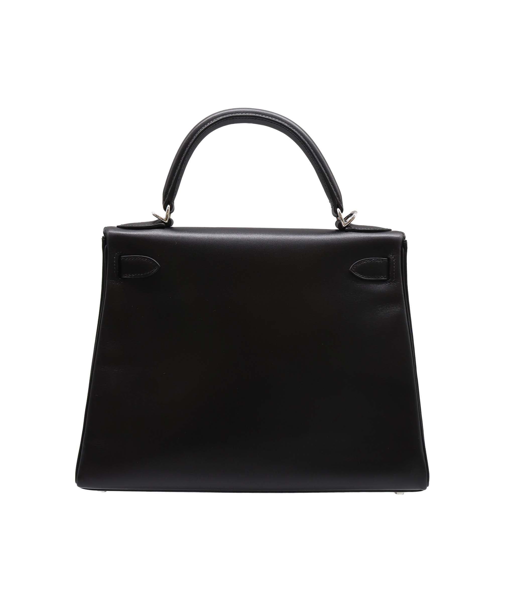 HERMES KELLY 28 RETOURNE BLACK BOXCALF HAND SHOULDER BAG □F DXBS2192