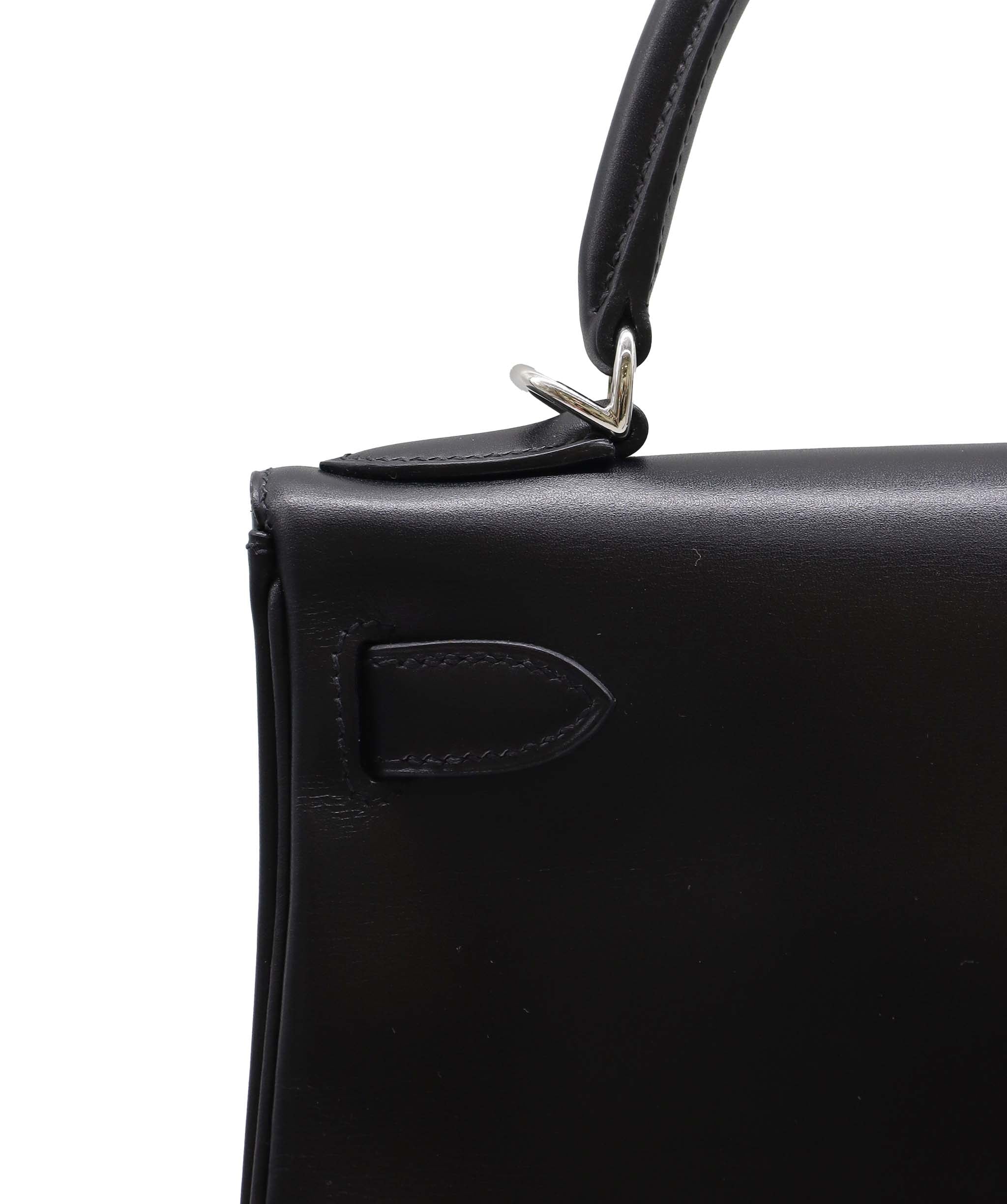 HERMES KELLY 28 RETOURNE BLACK BOXCALF HAND SHOULDER BAG □F DXBS2192