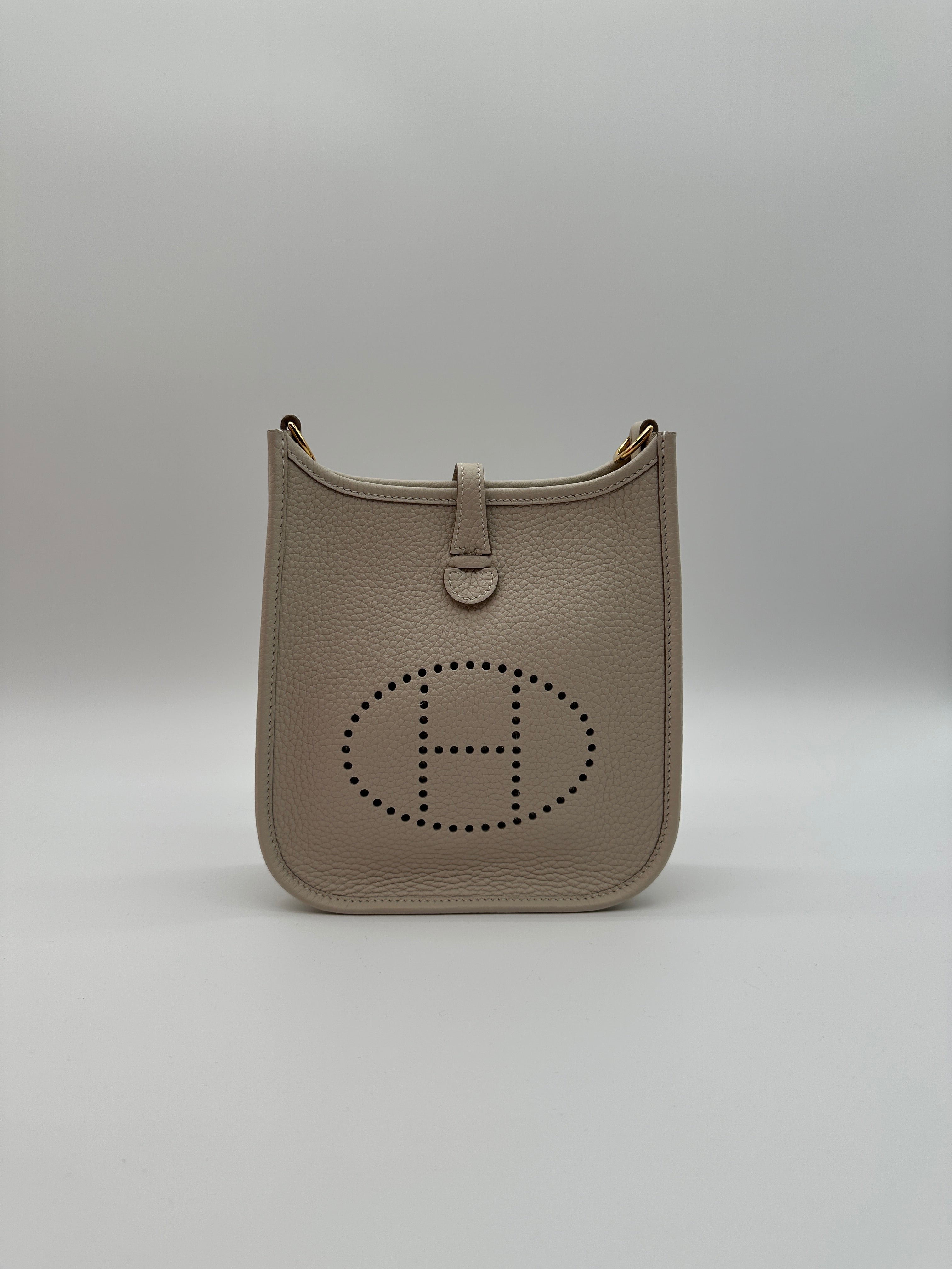 Hermès Mini Evelyne Craie Taurillon Clemence Gold Hardware