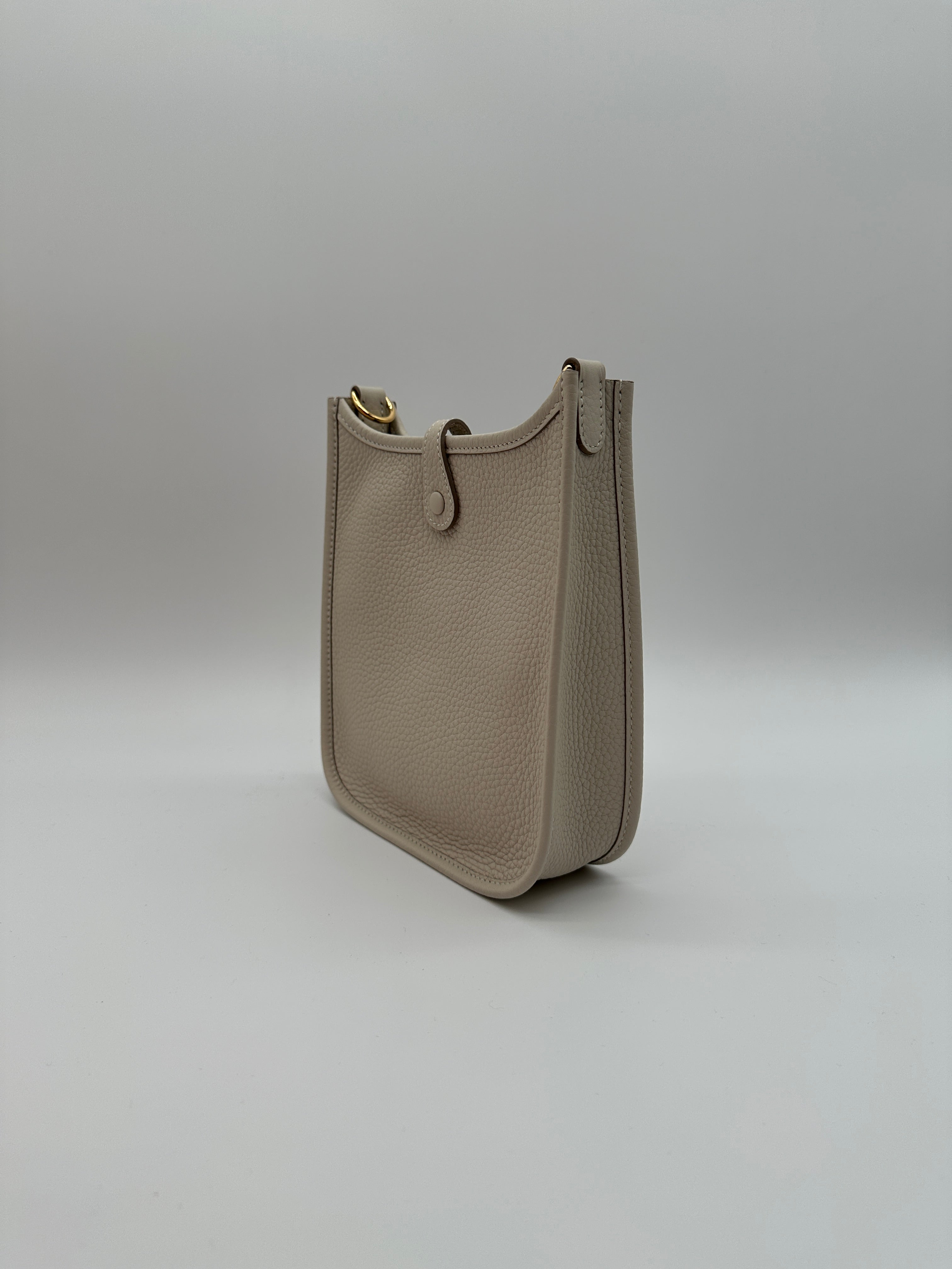 Hermès Mini Evelyne Craie Taurillon Clemence Gold Hardware
