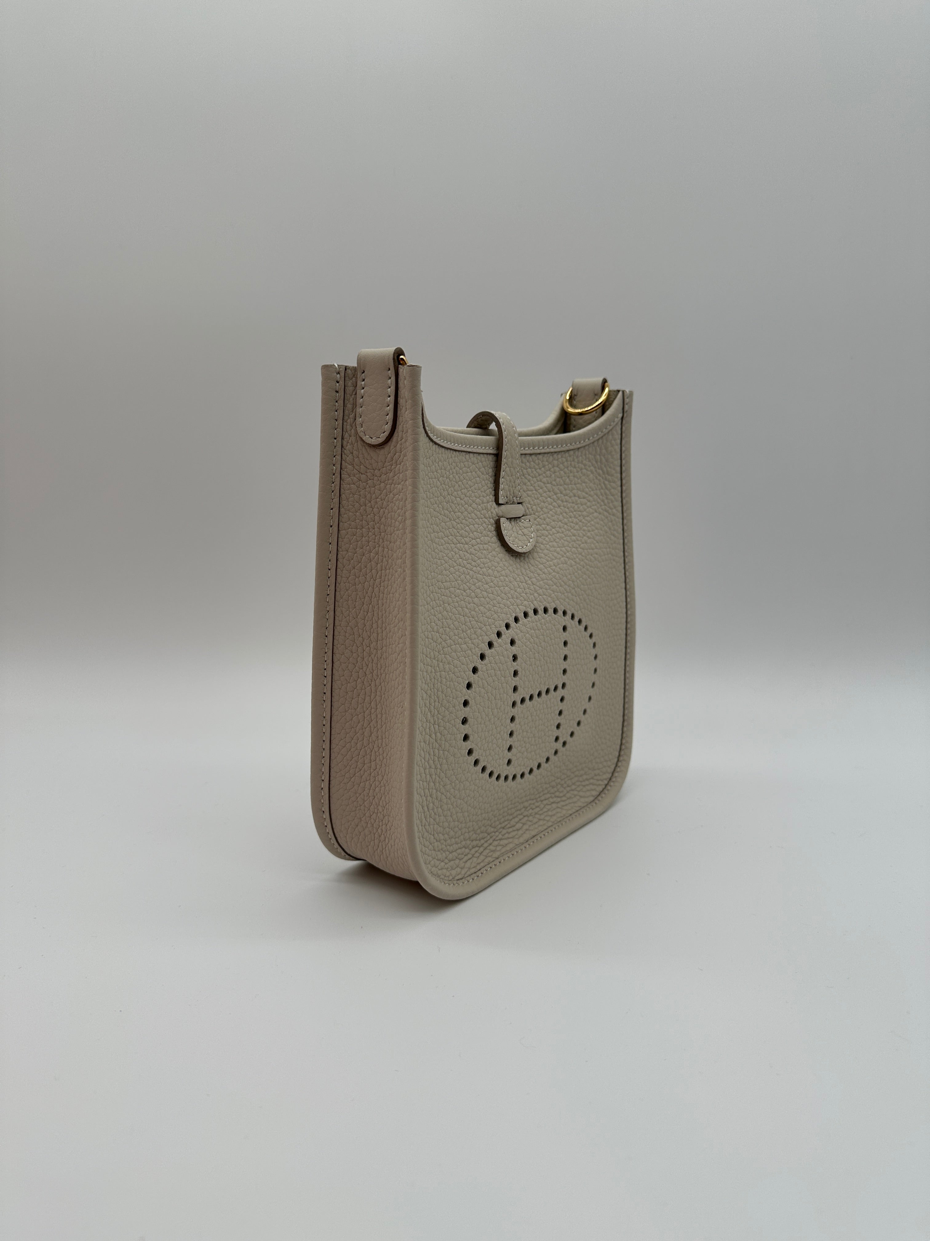 Hermès Mini Evelyne Craie Taurillon Clemence Gold Hardware