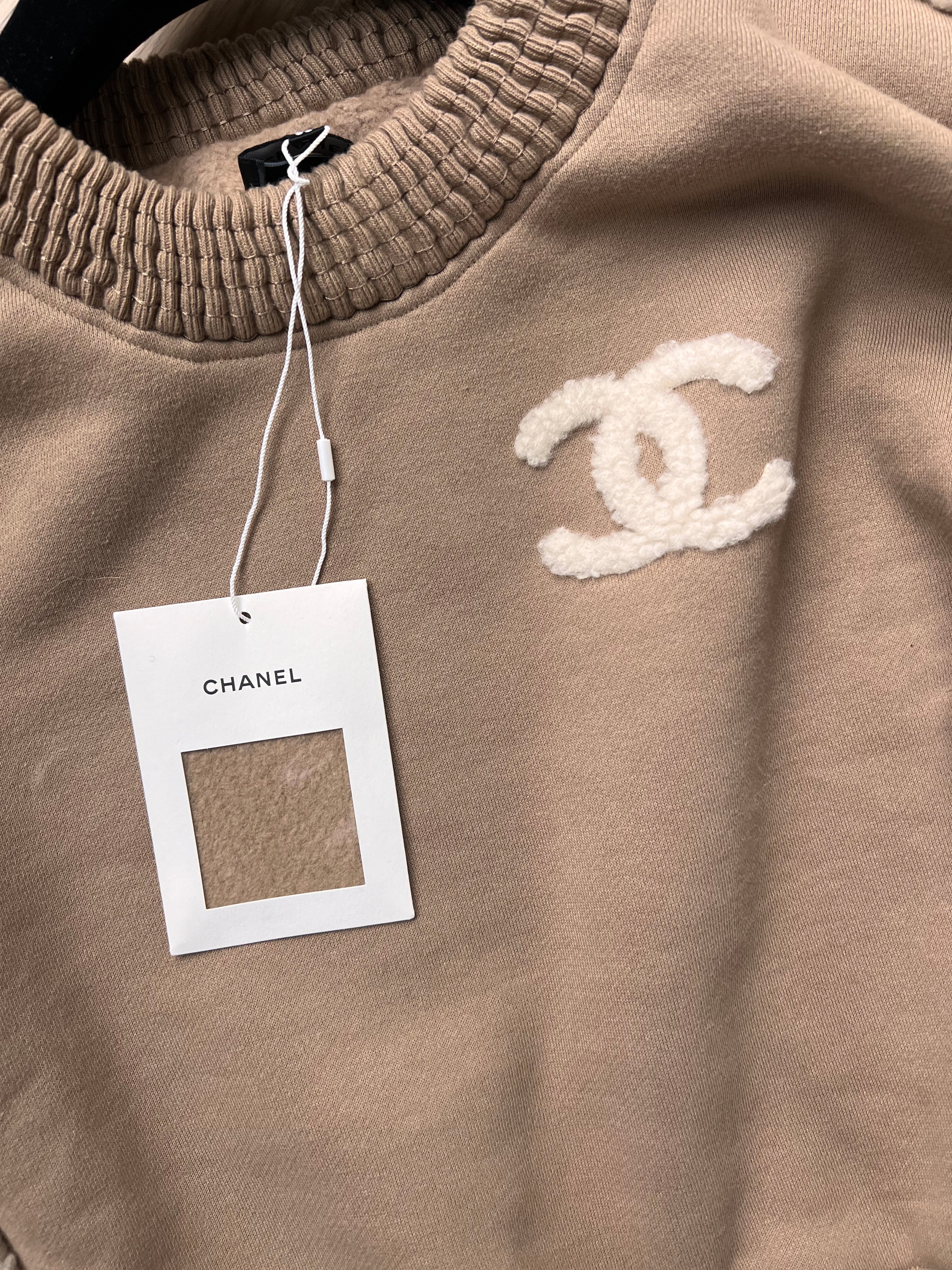 NWT Chanel 2024 Shearling Jumper DXBK0140