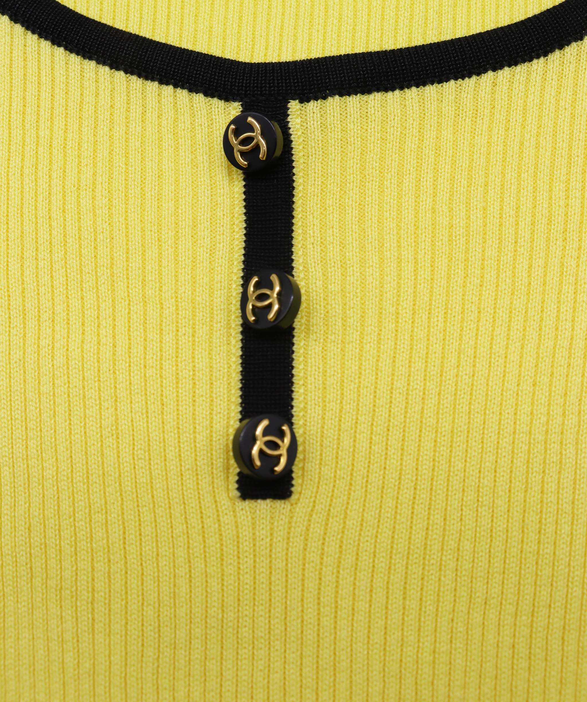 Chanel 95P Yellow Knit T-shirt PO5161V00233	 DXBS0471