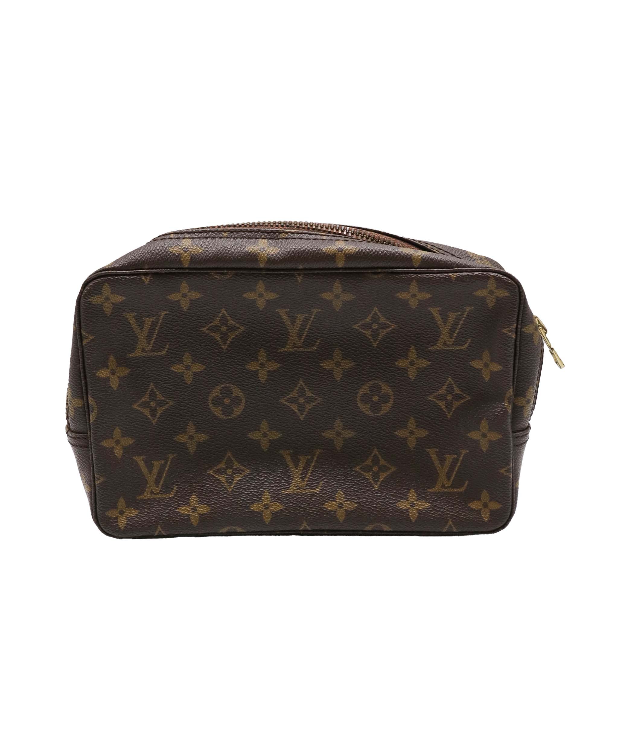 LOUIS VUITTON Monogram Trousse Toilette 23 Clutch Bag M47524 LV Auth am4926 DXBV0048