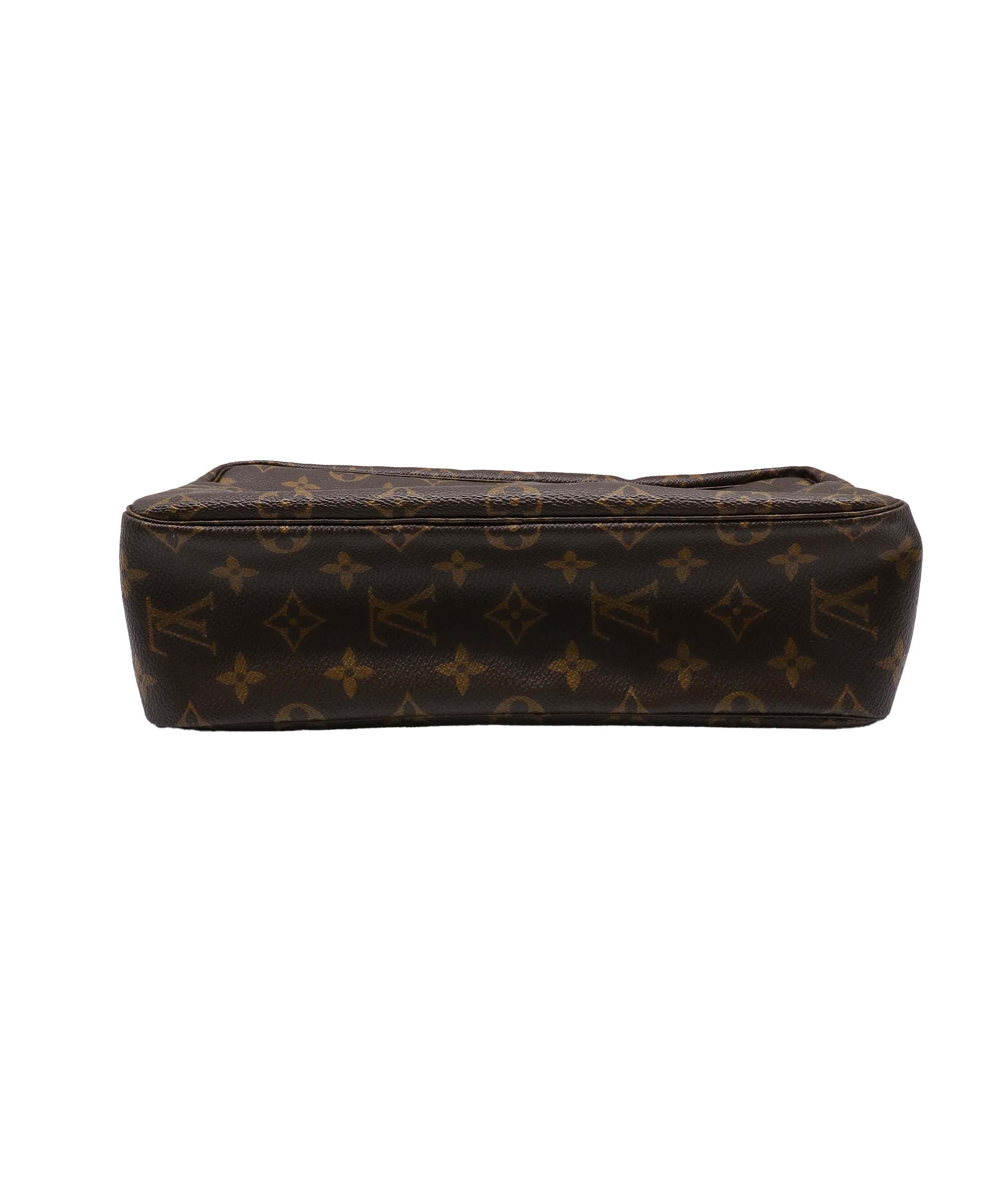 LOUIS VUITTON Monogram Trousse Toilette 28 Clutch Bag M47522 LV Auth am5085 DXBV0052