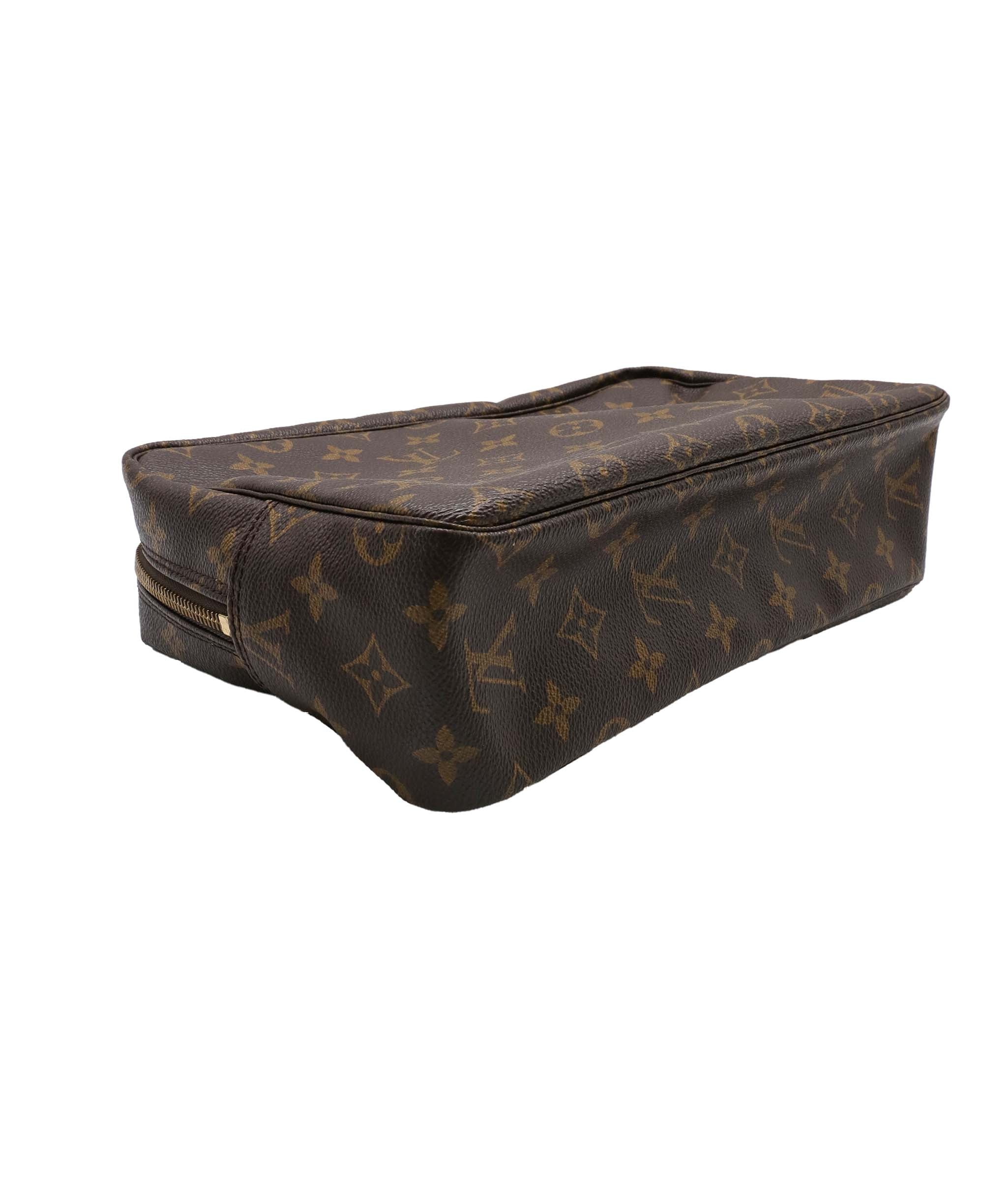 LOUIS VUITTON Monogram Trousse Toilette 28 Clutch Bag M47522 LV Auth am5085 DXBV0052