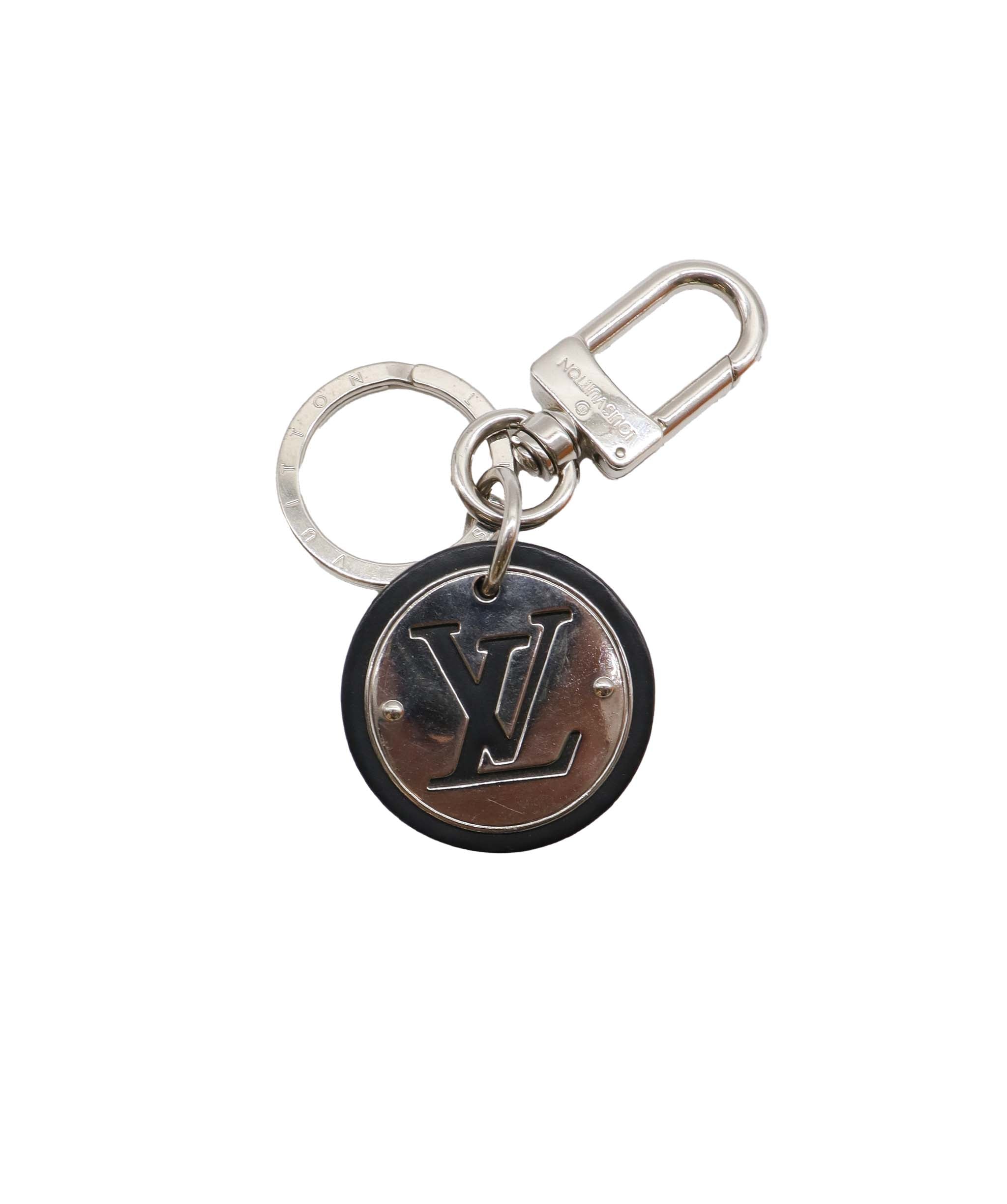 Louis Vuitton bag charm 90253933 DXBS1388