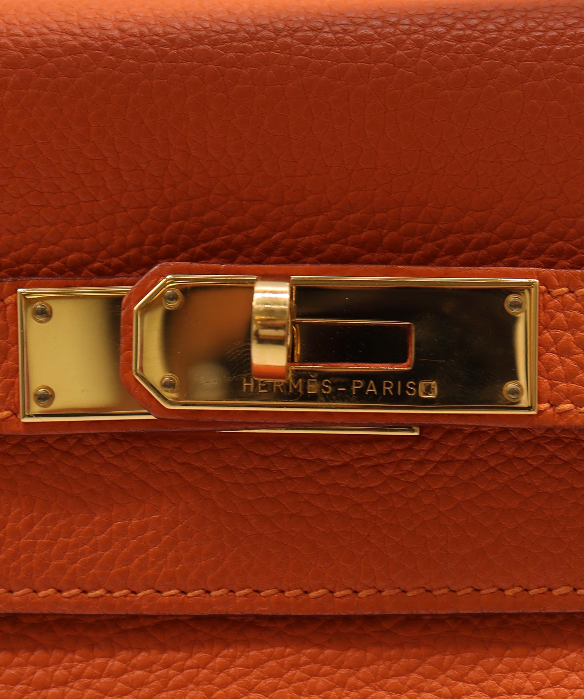 HERMES KELLY 32 RETOURNE ORANGE TOGO HAND SHOULDER BAG □E GHW DXBS2715