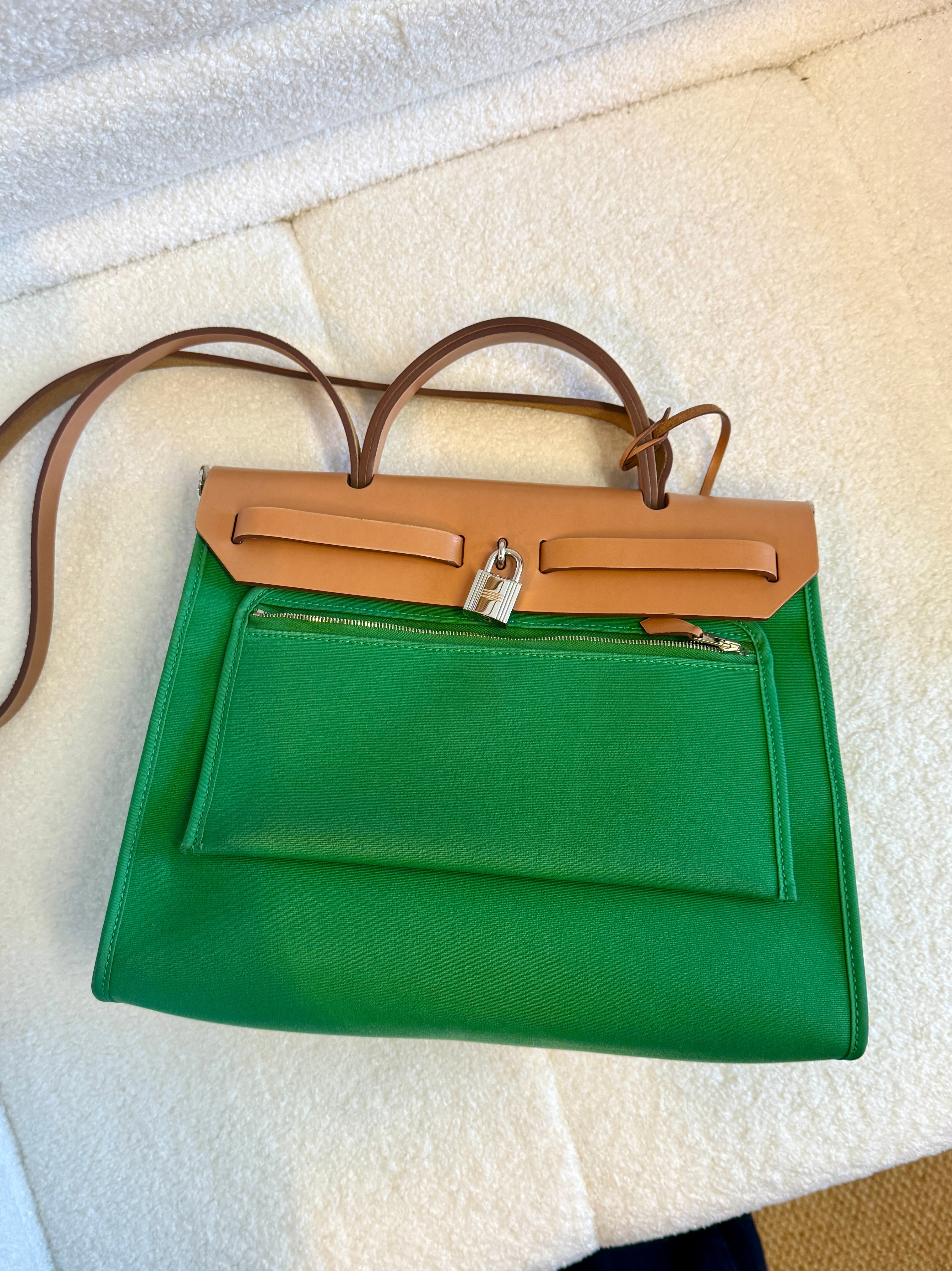 Hermes green herbag31 good condition stamp X