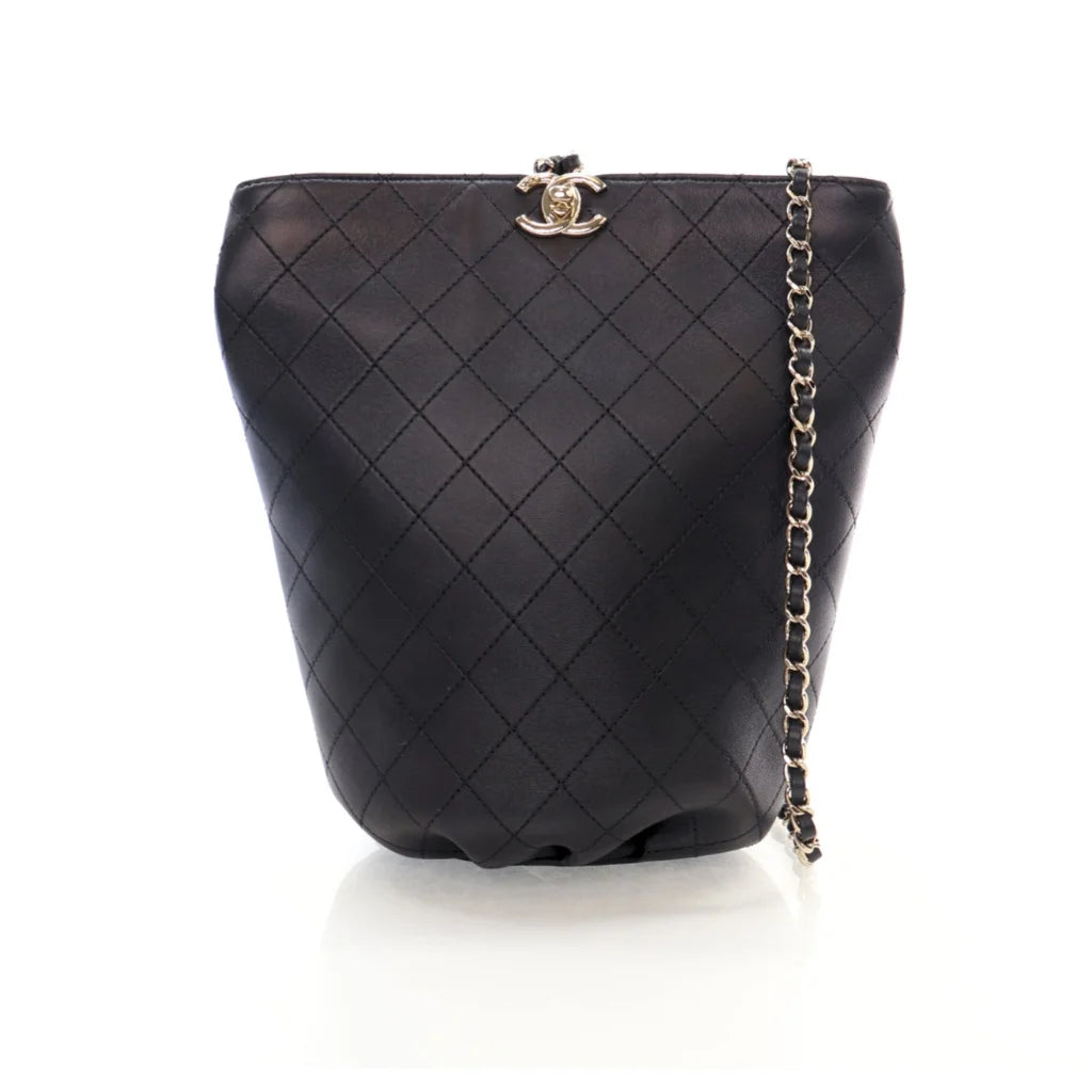 Chanel Bucket Backpack Black Calfskin L-CEOZ6A