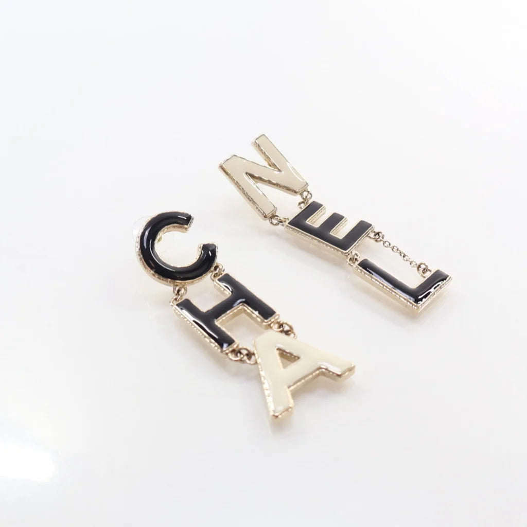 Chanel Logo Drop Earrings L-EEXPY7