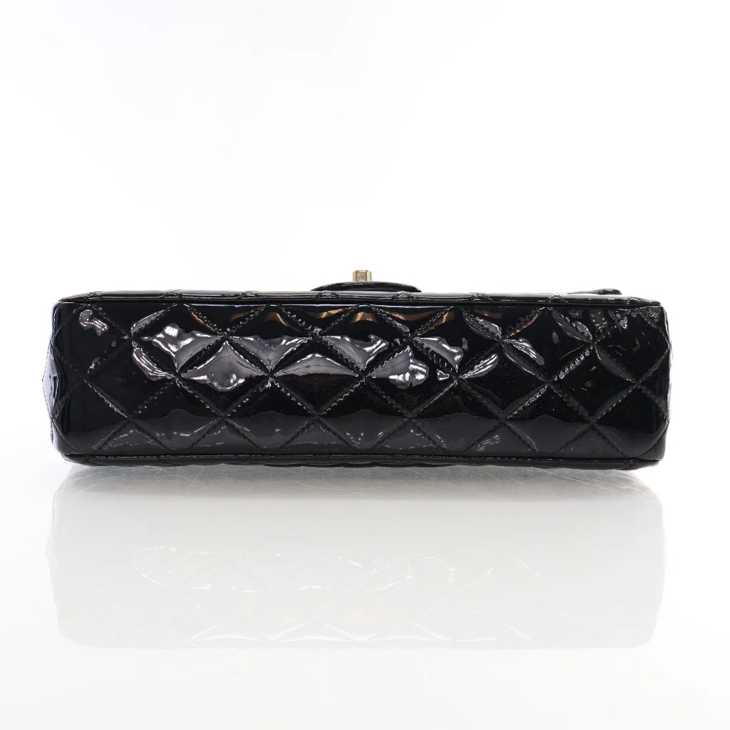 Chanel Classic Flap Medium Black Patent L-MRJRJP