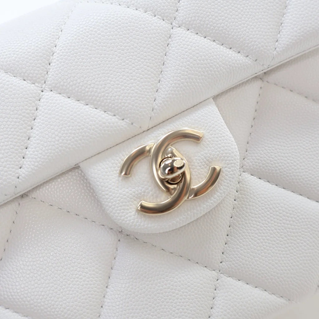 Chanel Retrofit White Caviar L-NI5TLF