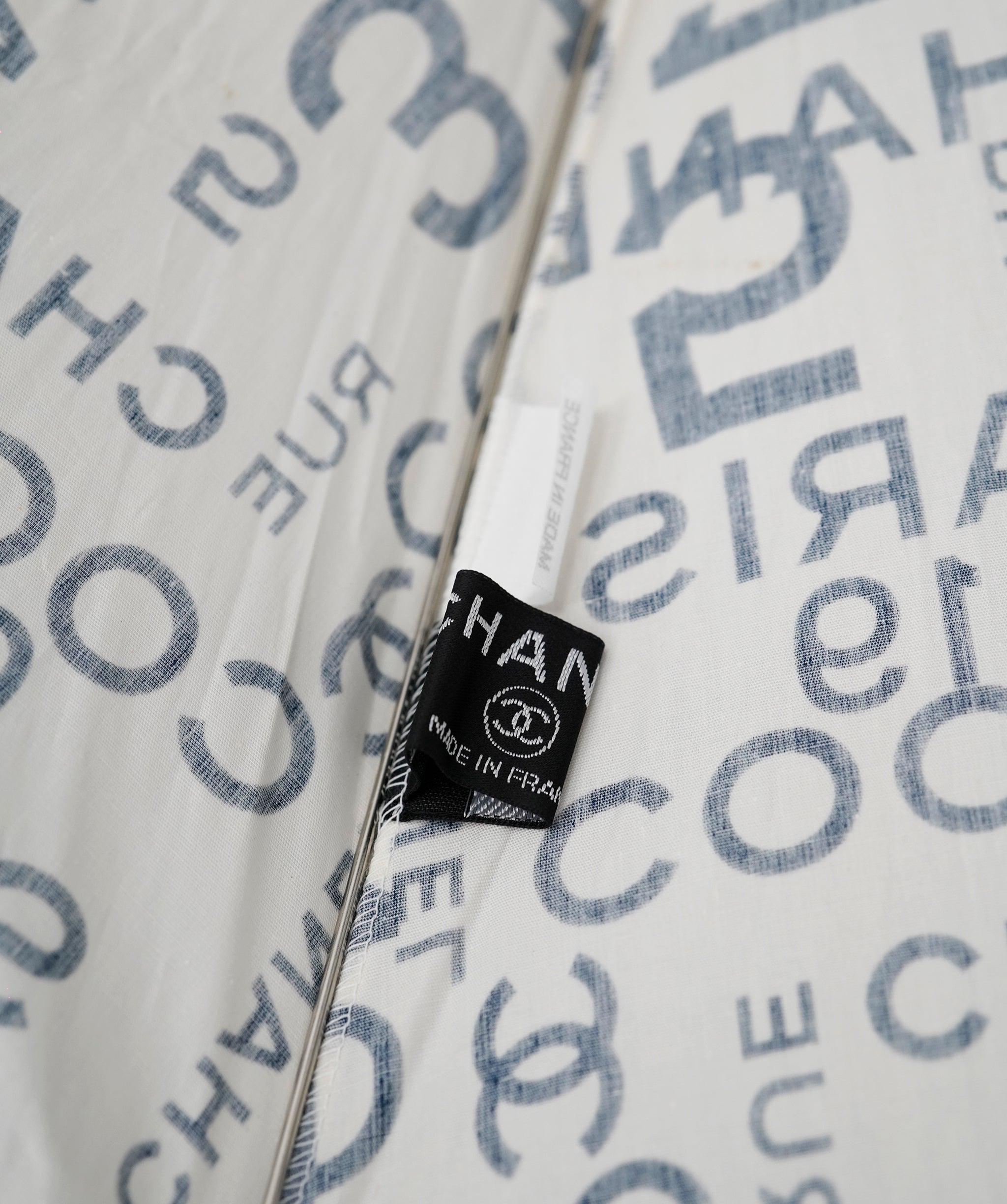 Chanel Cream & Navy Logo Umbrella - DBXS1646