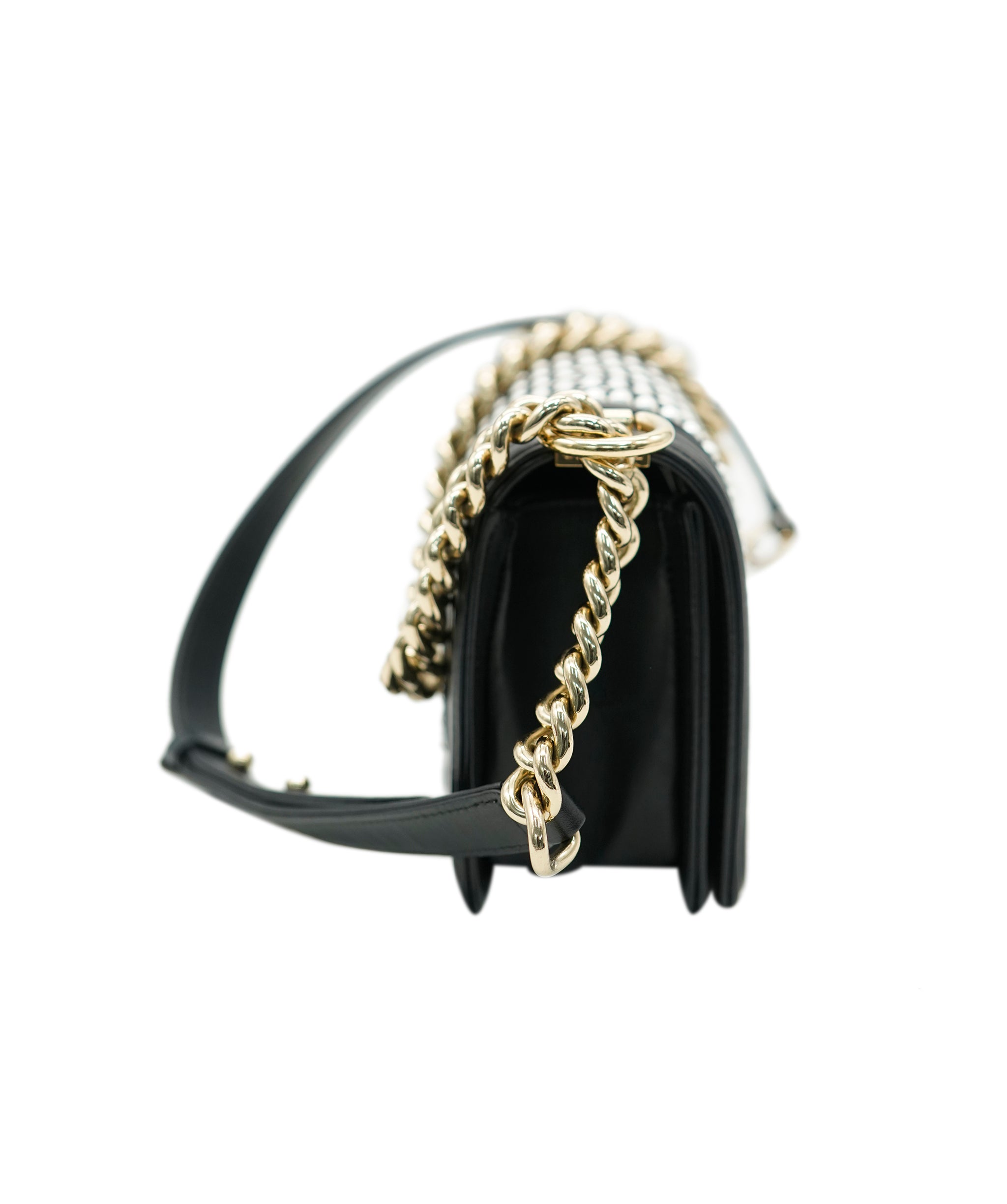 Chanel small pearl & black boy bag - AJC0777