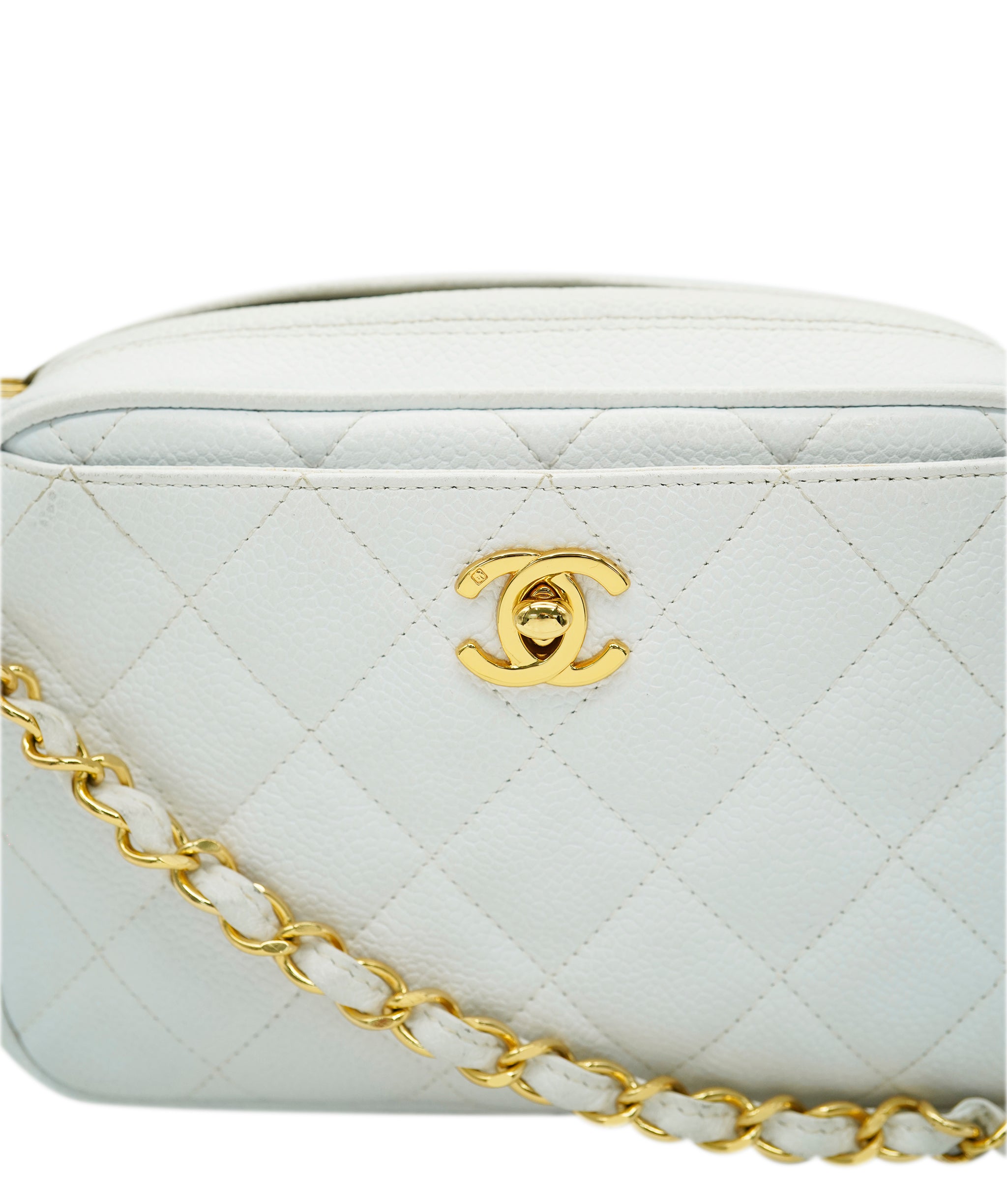 CHANEL VINTAGE MATELASSE CHAIN SHOULDER BAG WHITE CAVIAR SKIN 90241782 DBXS0644