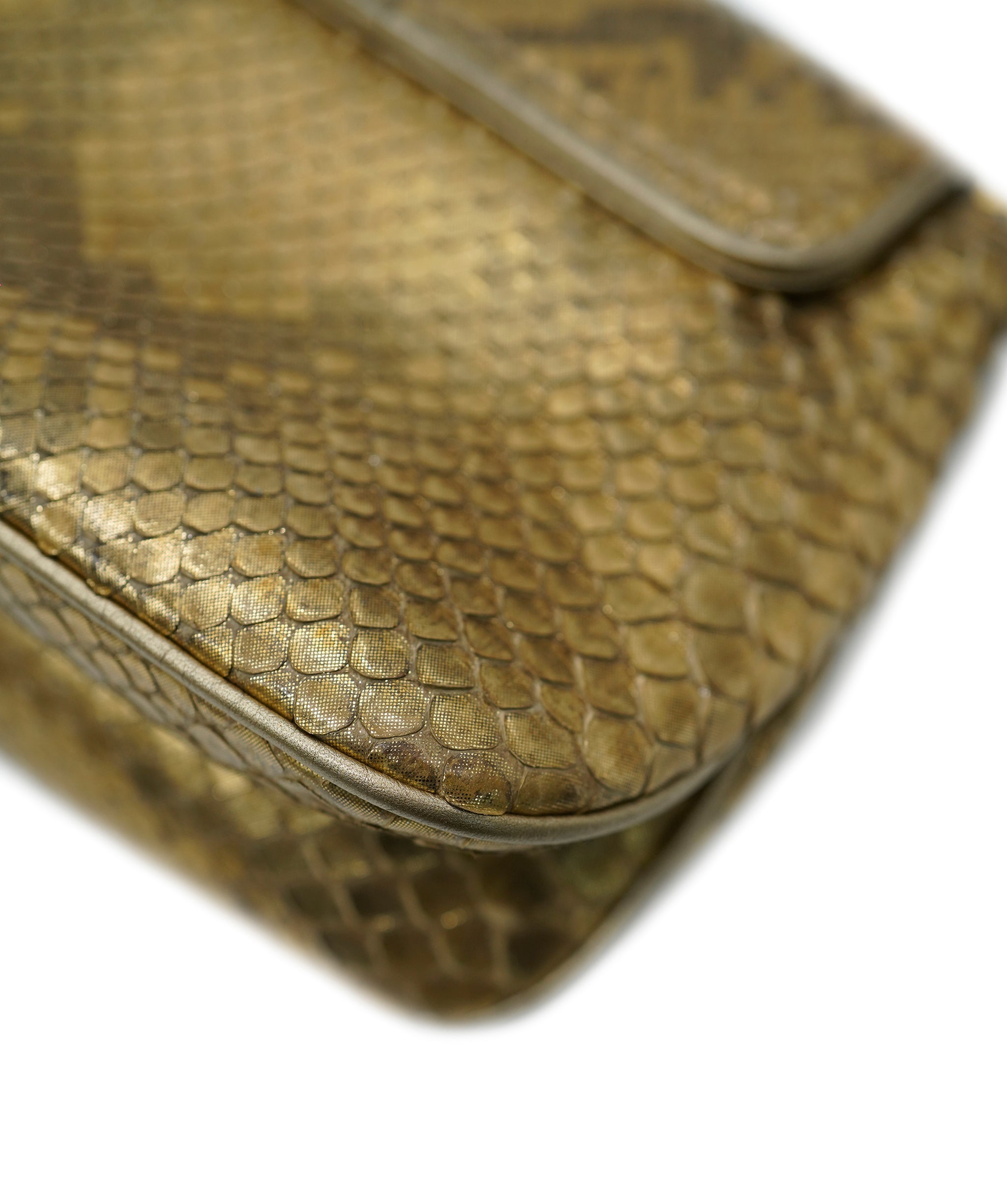 Gucci vintage python gold crossbody bag  - AJC0783