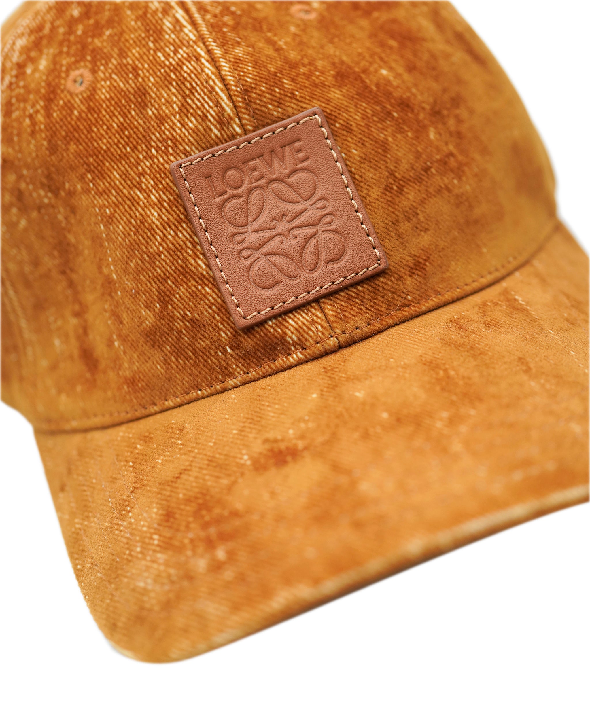 Loewe Rustic Copper Cap With Anagram  ALL0813