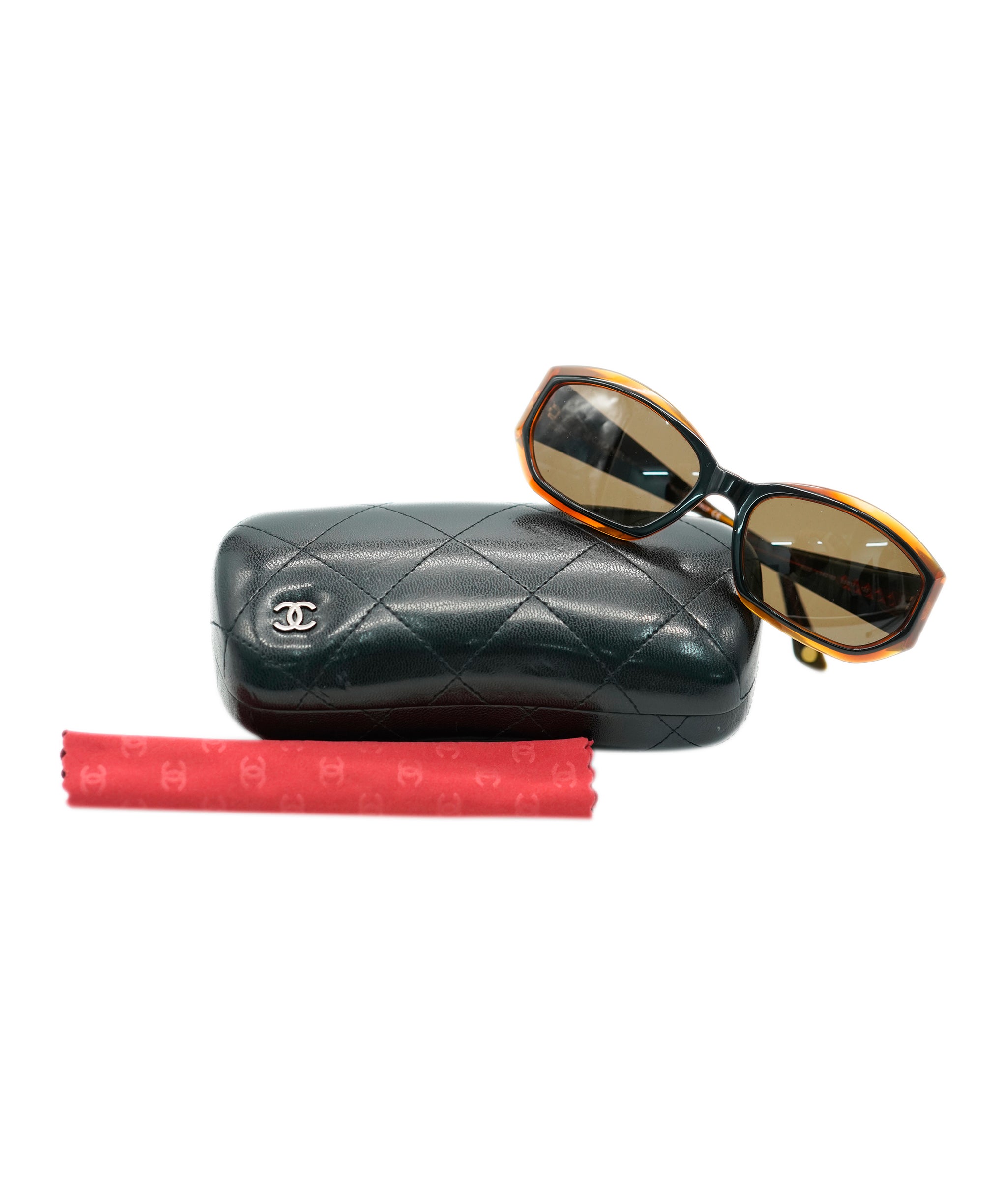 Chanel CC Brown and Black Tortoiseshell Sunglasses ALL0762