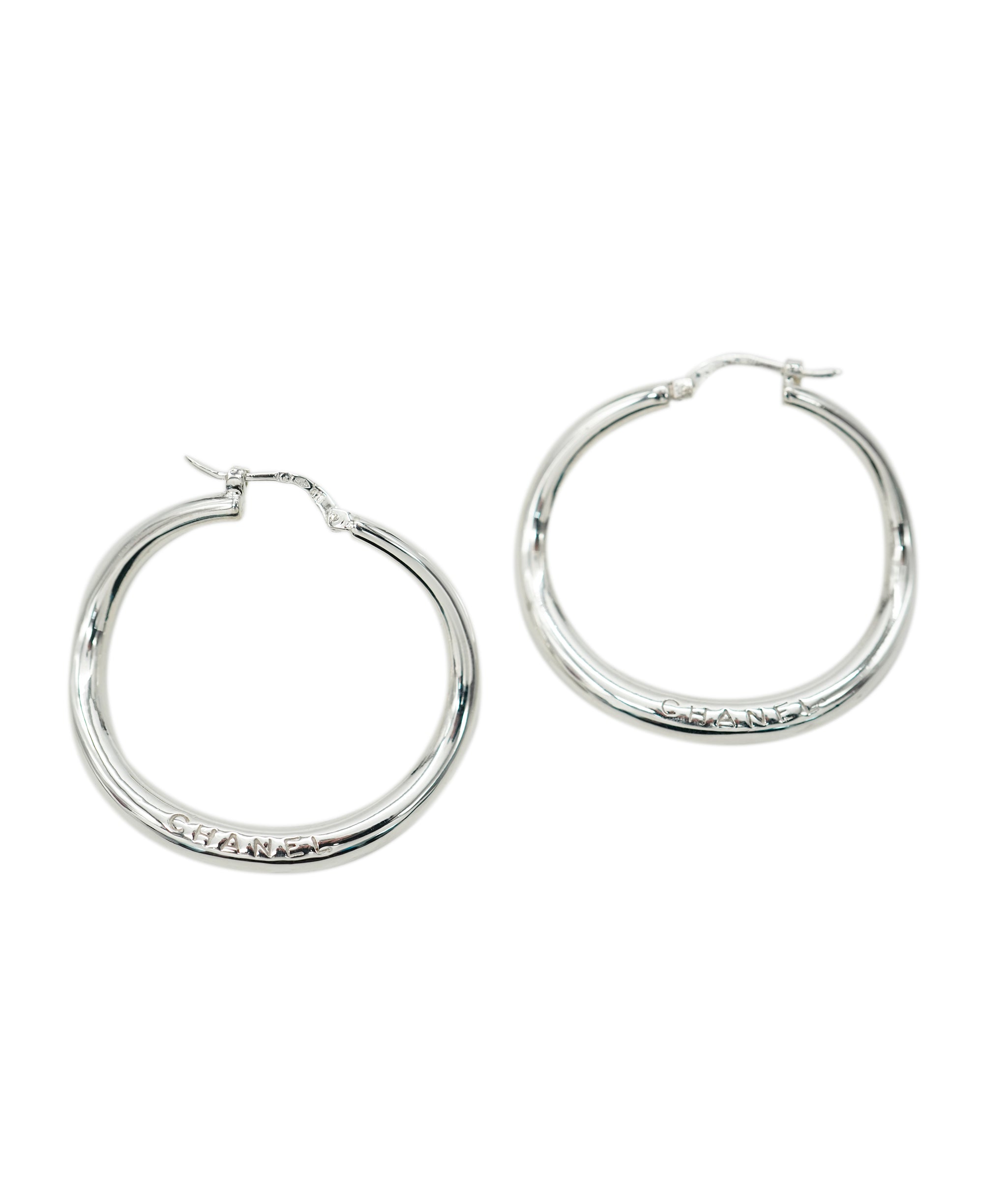 CHANEL STERLING SILVER HOOP EARRINGS  OP3769