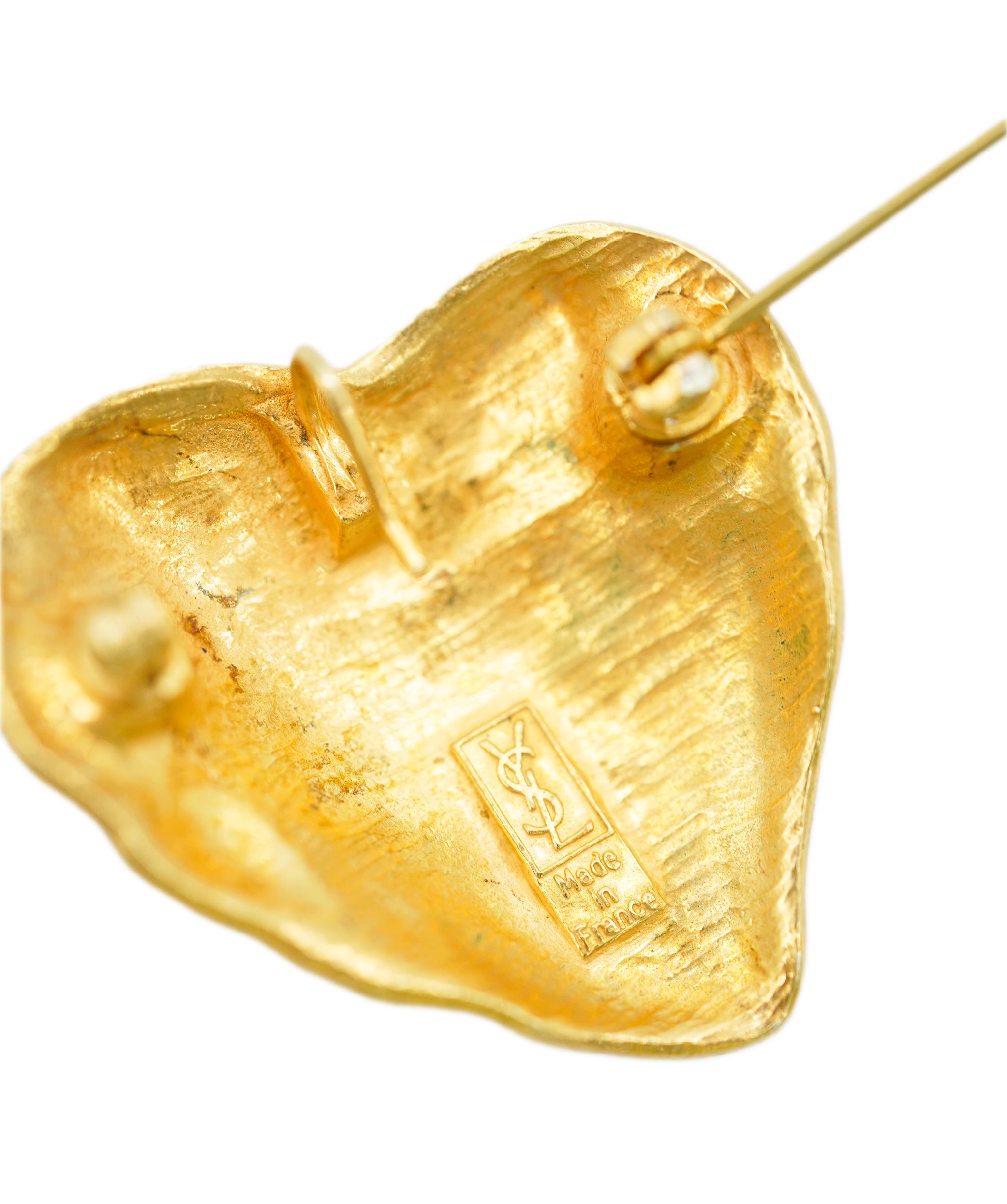 YSL hammered gold metal heart brooch AGC1763