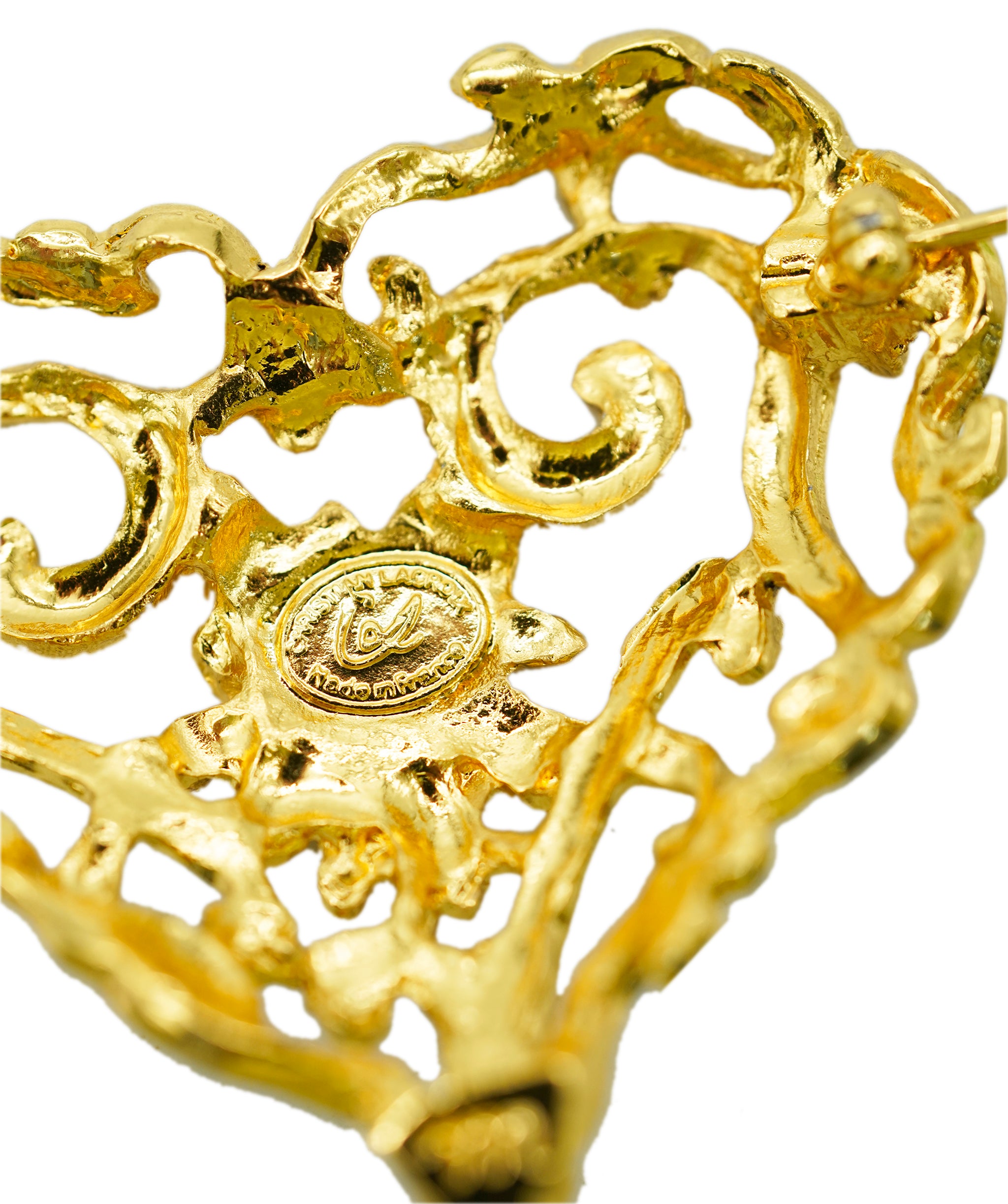 Christian Lacroix Gold heart brooch AGC1739