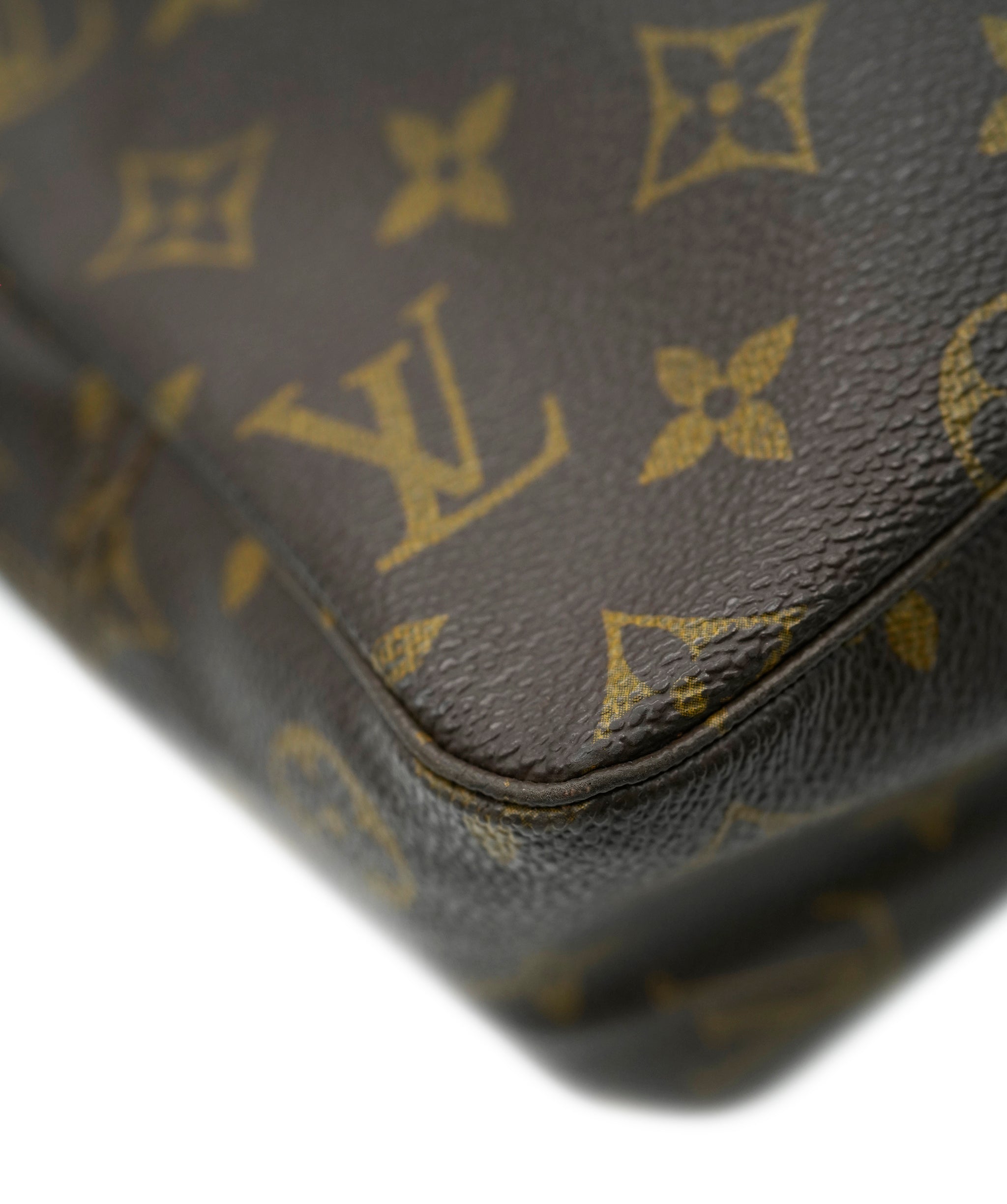 LOUIS VUITTON M47522 Trousse Toilette 28 B09213B8LD