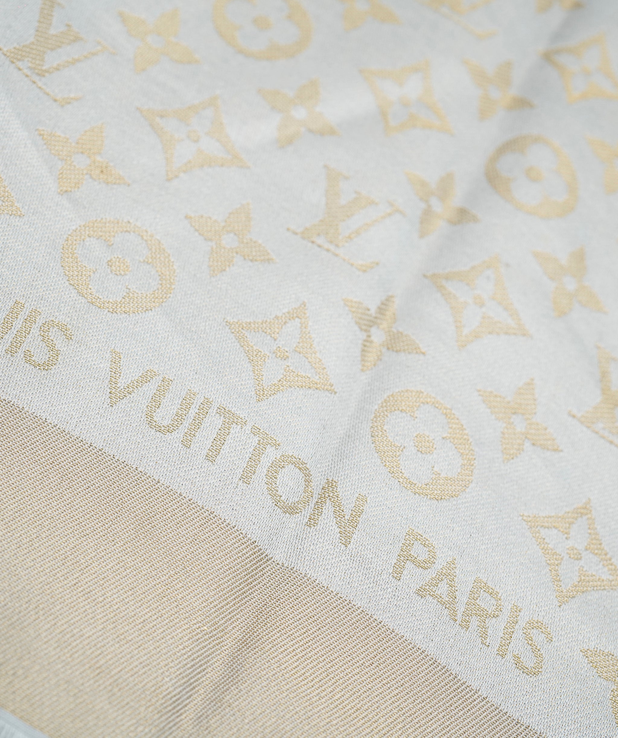 Louis Vuitton Monogram Gold and Blue Silk Scarf  ALC1878