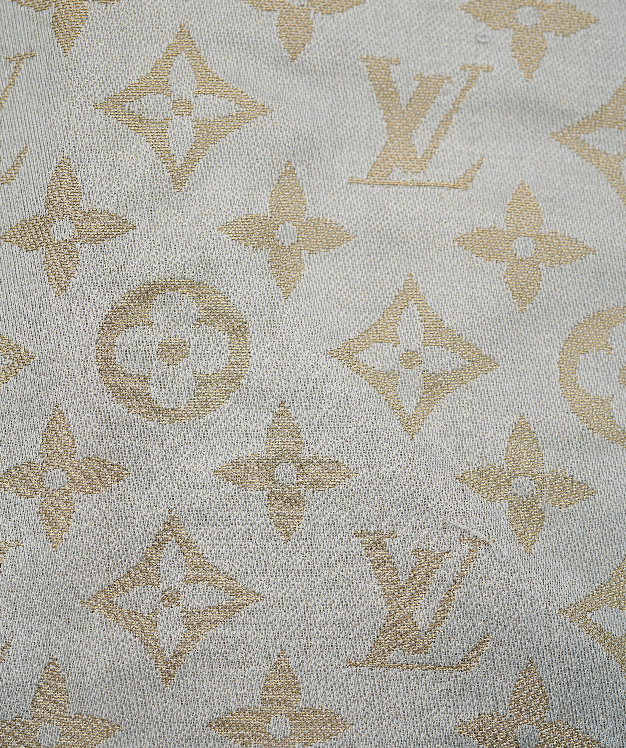 Louis Vuitton Monogram Gold and Blue Silk Scarf  ALC1878