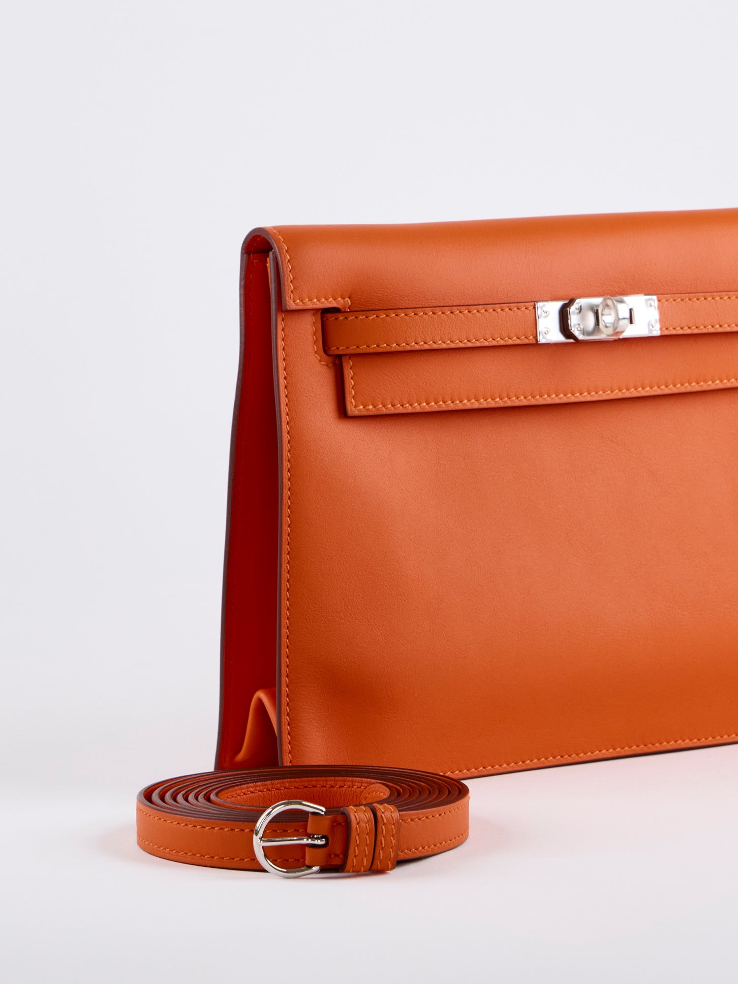 HERMÈS KELLY DANSE ORANGE Swift Leather with Palladium Hardware