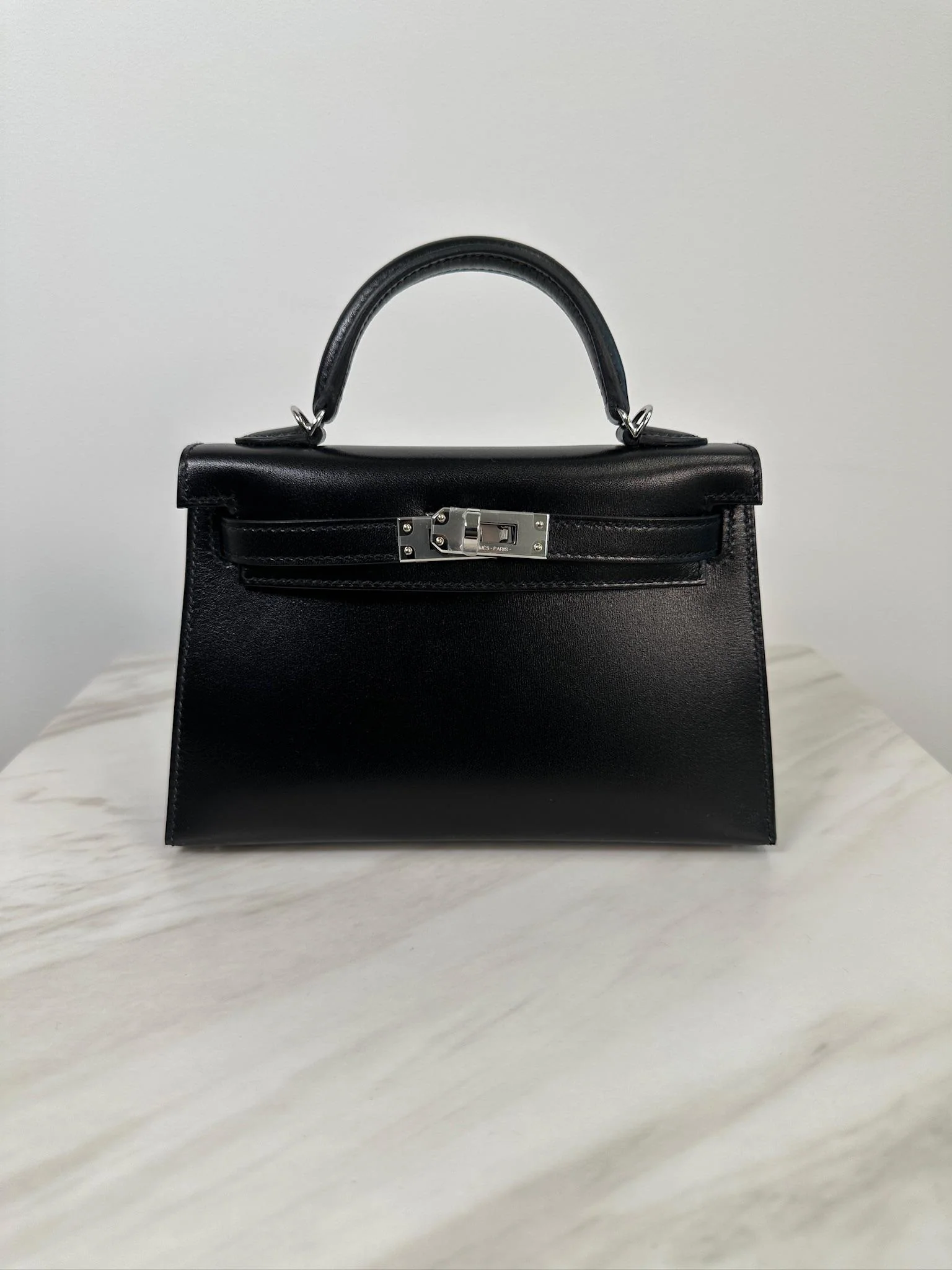 Hermès Mini Kelly Black Box LeatherPalladium Hardware