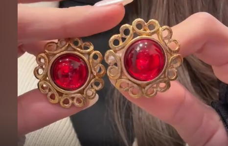 big gold heart shaped earrings AGC3353