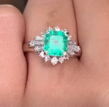 Emerald Ring in PT900 / E1.54ct, D0.47ct CX9227 JJC0309