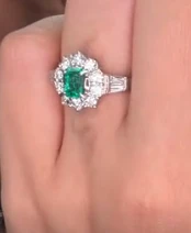 Emerald Ring in Pt900 / E0.74ct, D0.52ct AE7806 JJC0300