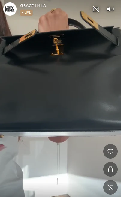 Kelly 32 Black Box Hood T Engraved PXL1213