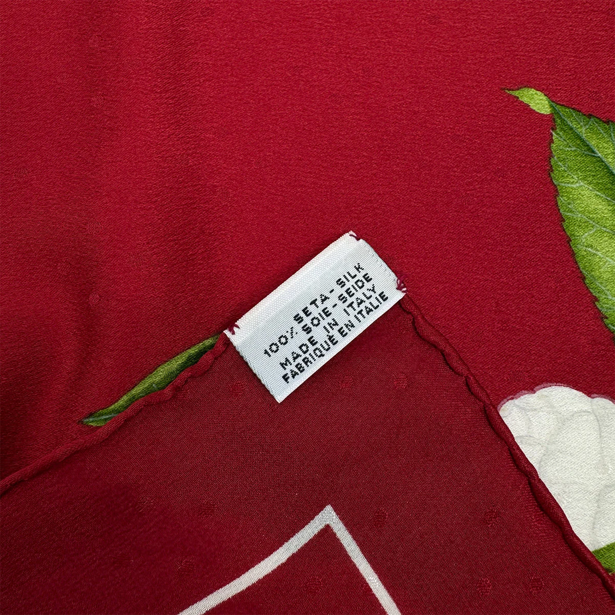 VINTAGE CHANEL CAMELLIA SCARF RED SILK 90323163
