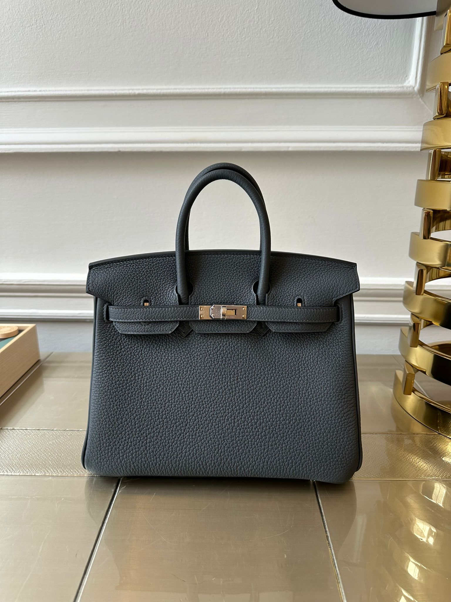 HERMÈS BIRKIN 25CM GRIS MISTY Togo Leather with Palladium Hardware