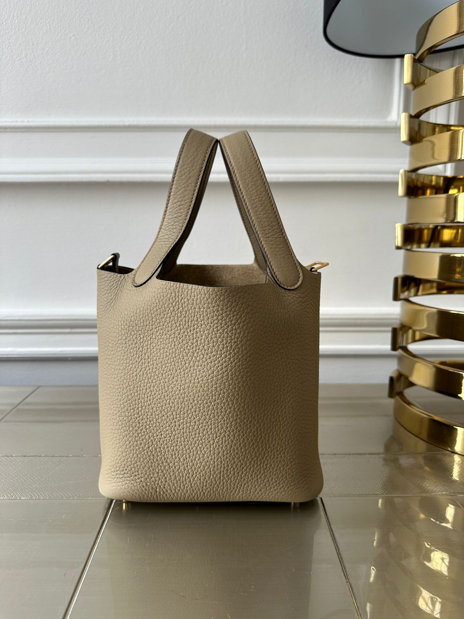 HERMÈS PICOTIN 18CM BEIGE MARFA Clemence Leather with Gold Hardware