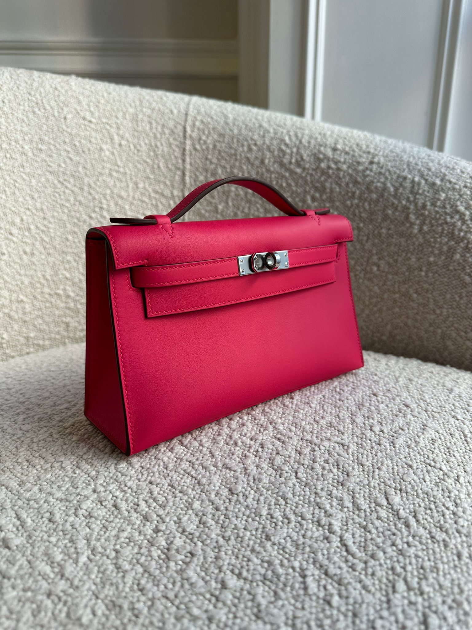 HERMÈS KELLY POCHETTE ROSE EXTREME Swift Leather with Palladium Hardware