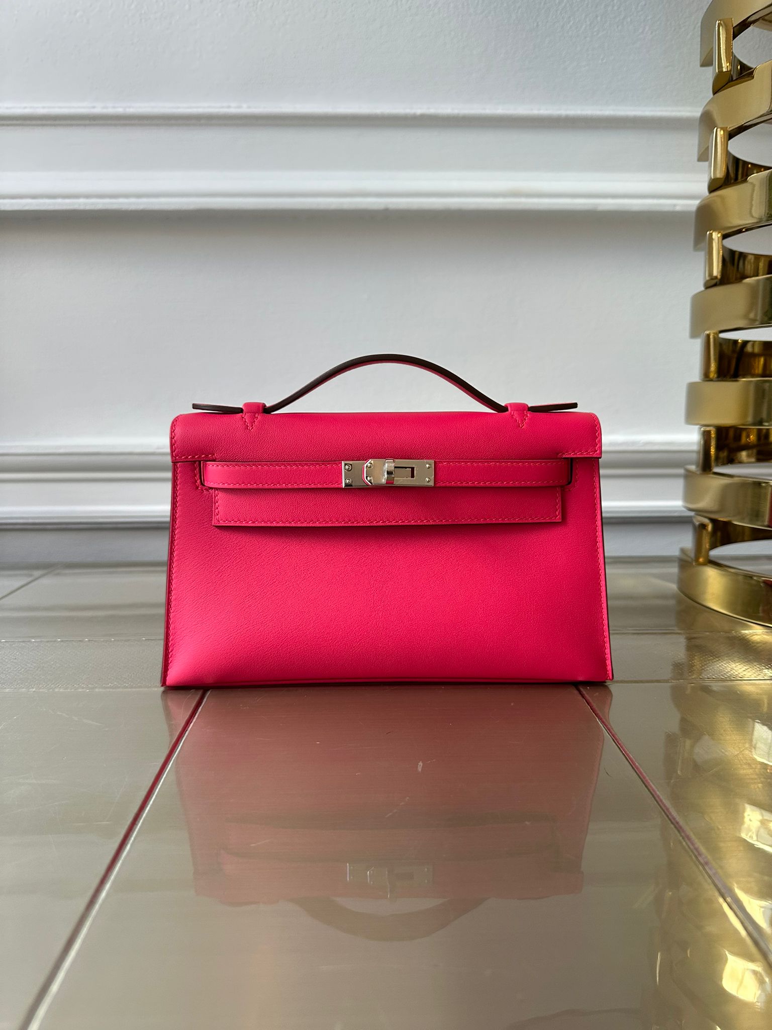 HERMÈS KELLY POCHETTE ROSE EXTREME Swift Leather with Palladium Hardware