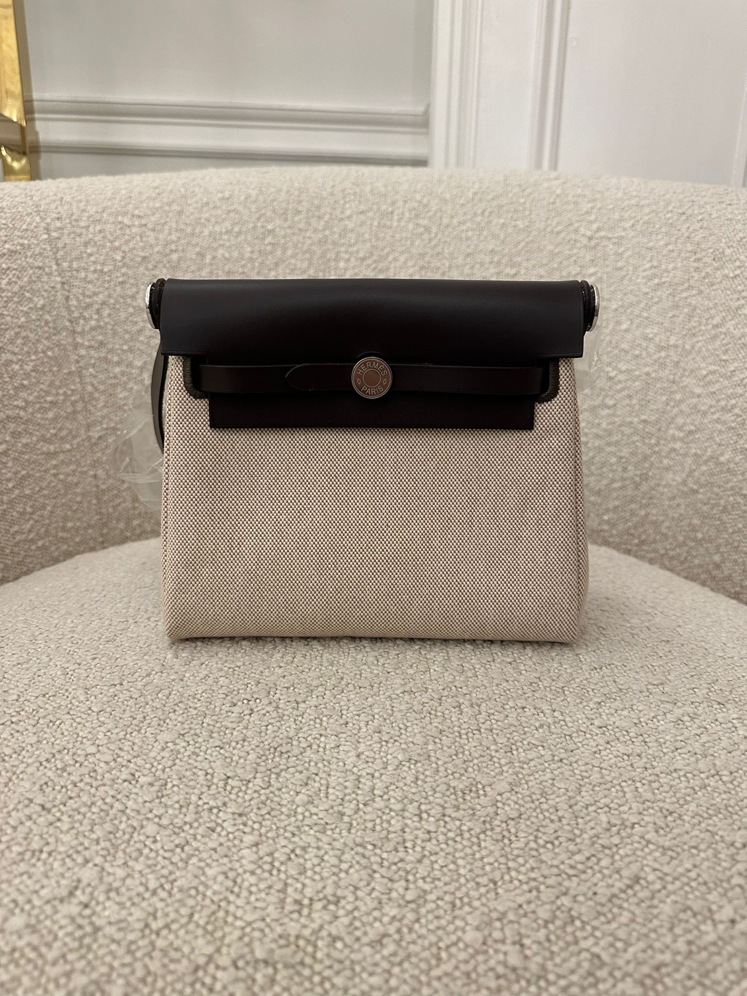 HERMÈS HERBAG 20CM EBENE/ ECRU/ BEIGE Toile & Vache Hunter Leather with Palladium Hardware