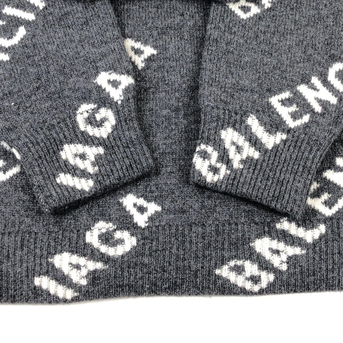 Balenciaga 2021 Wool Grey Sweater PXL2521