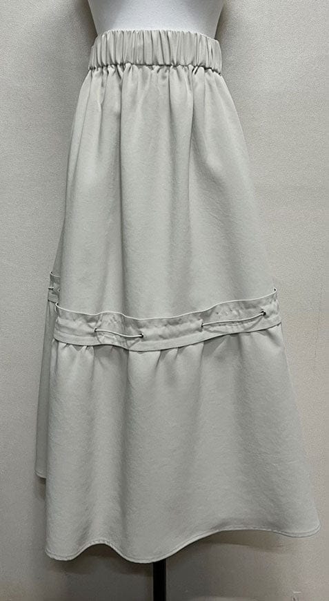 BETTERKIND STRING WAVE LONG SKIRT “JOYEON” (التنورة)