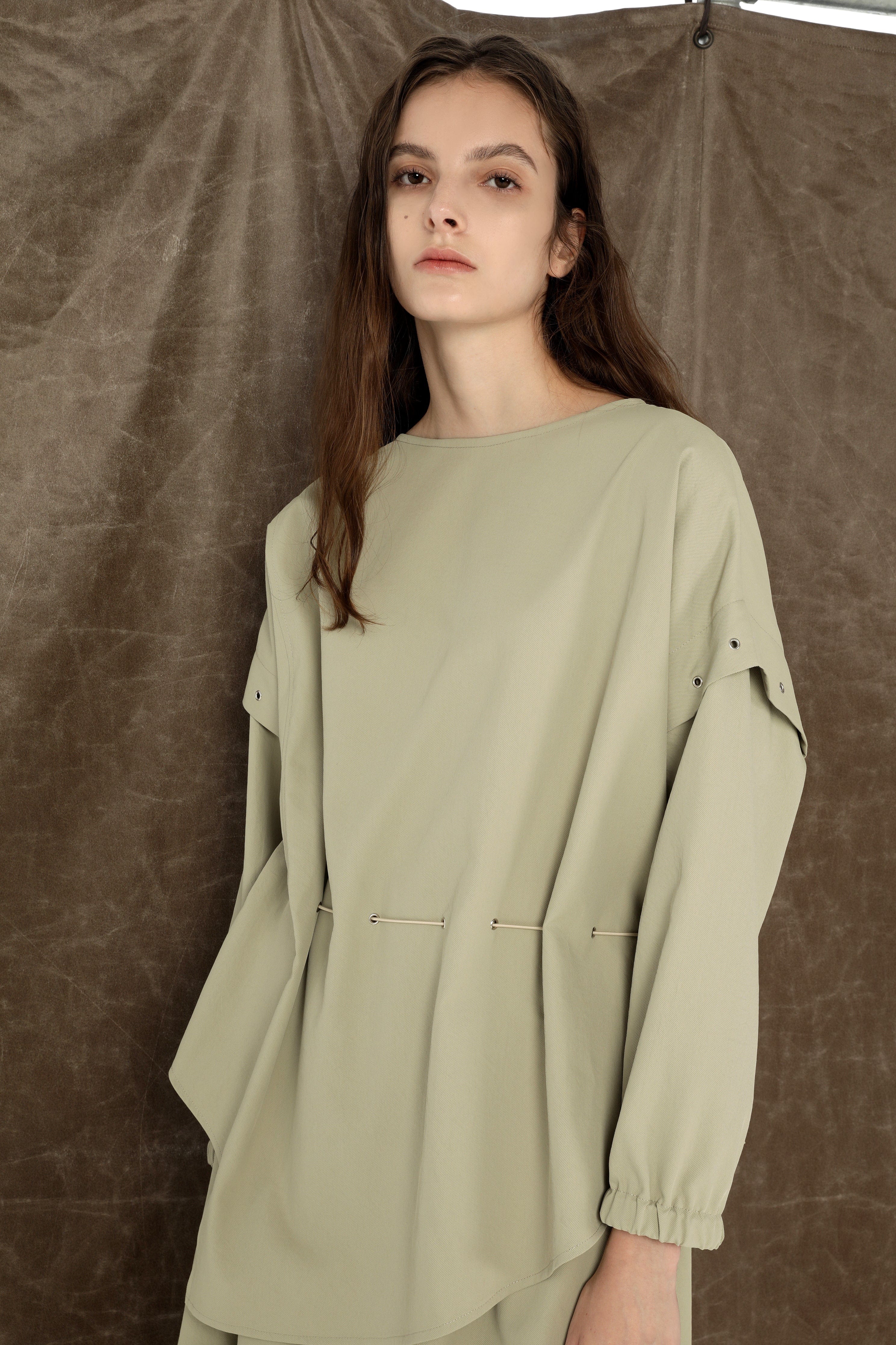 BETTERKIND LONG SLEEVES WAVIER TOP (قميص)