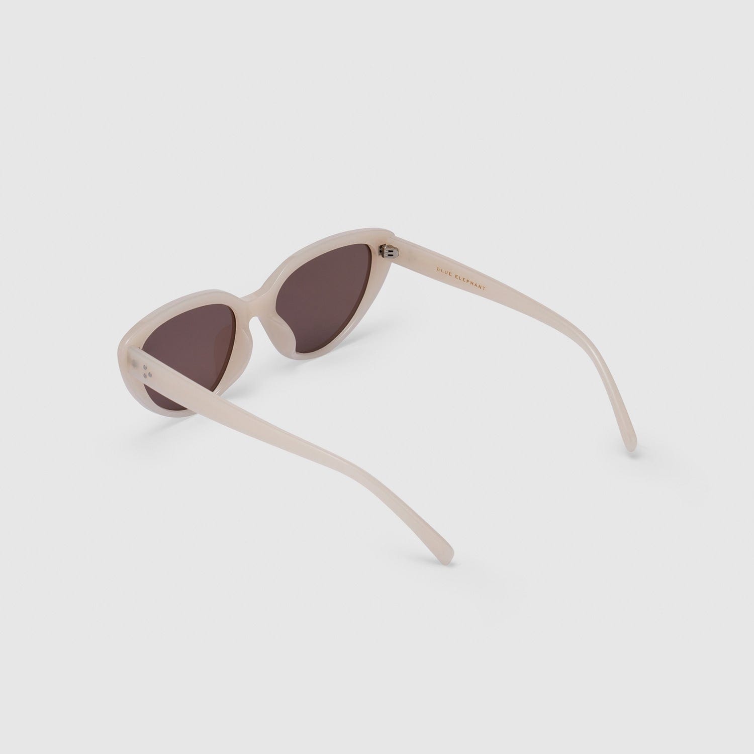 BLUE ELEPHANT DEV SUNGLASSES BEIGE (النظارات الشمسية)