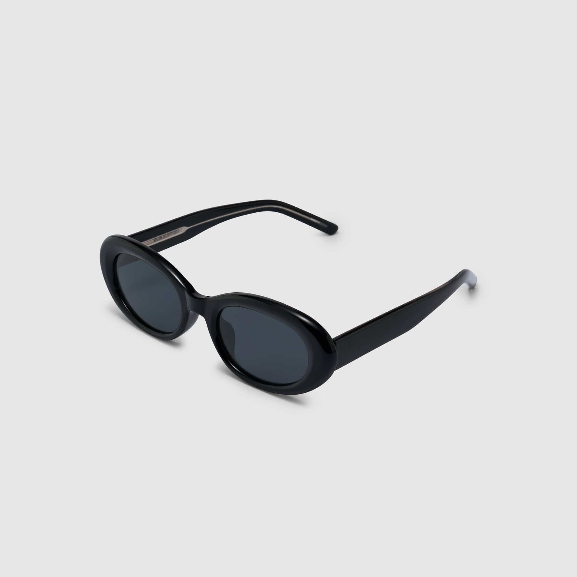 BLUE ELEPHANT DIND SUNGLASSES BLACK (النظارات الشمسية)