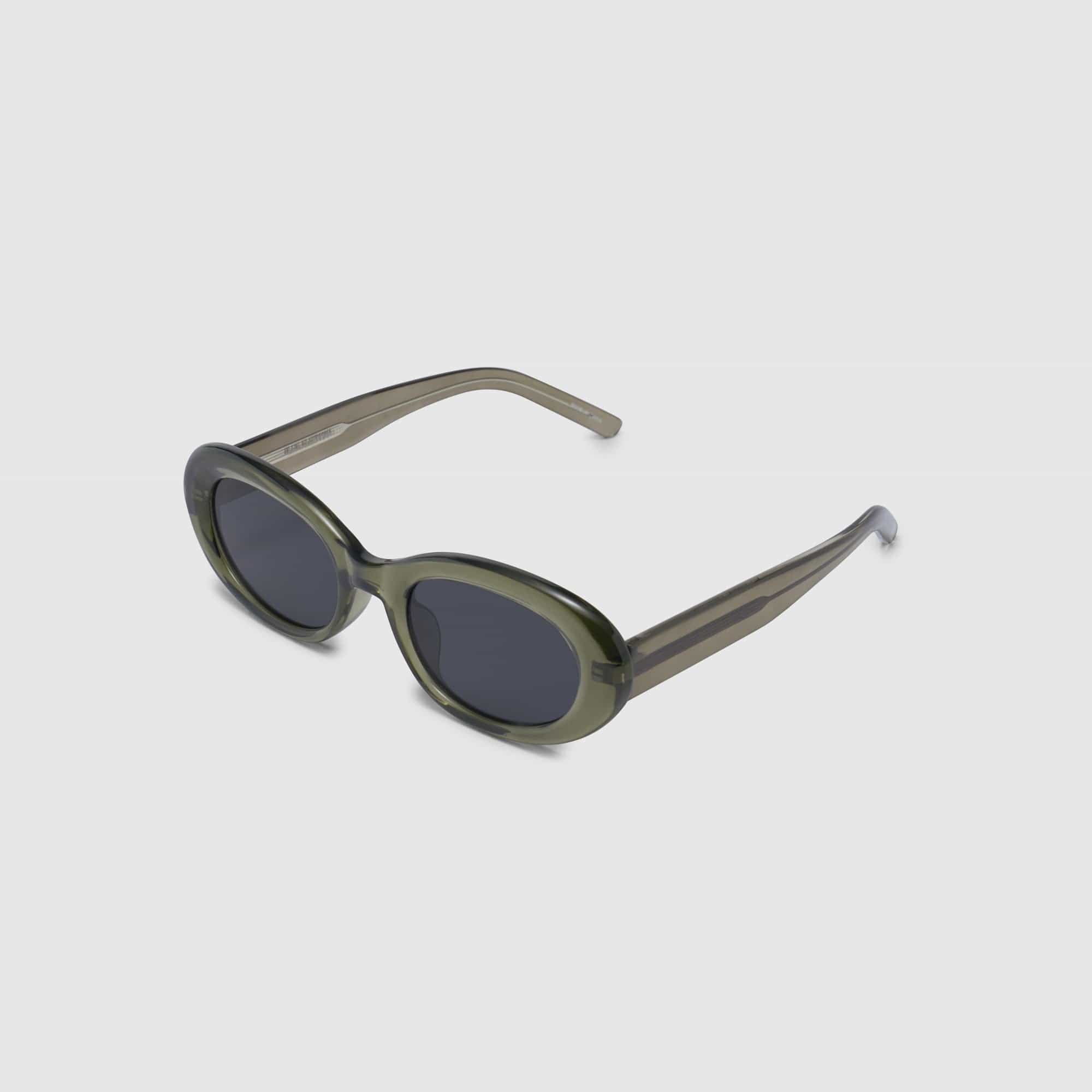 BLUE ELEPHANT DIND SUNGLASSES KHAKI CRYSTAL (النظارات الشمسية)