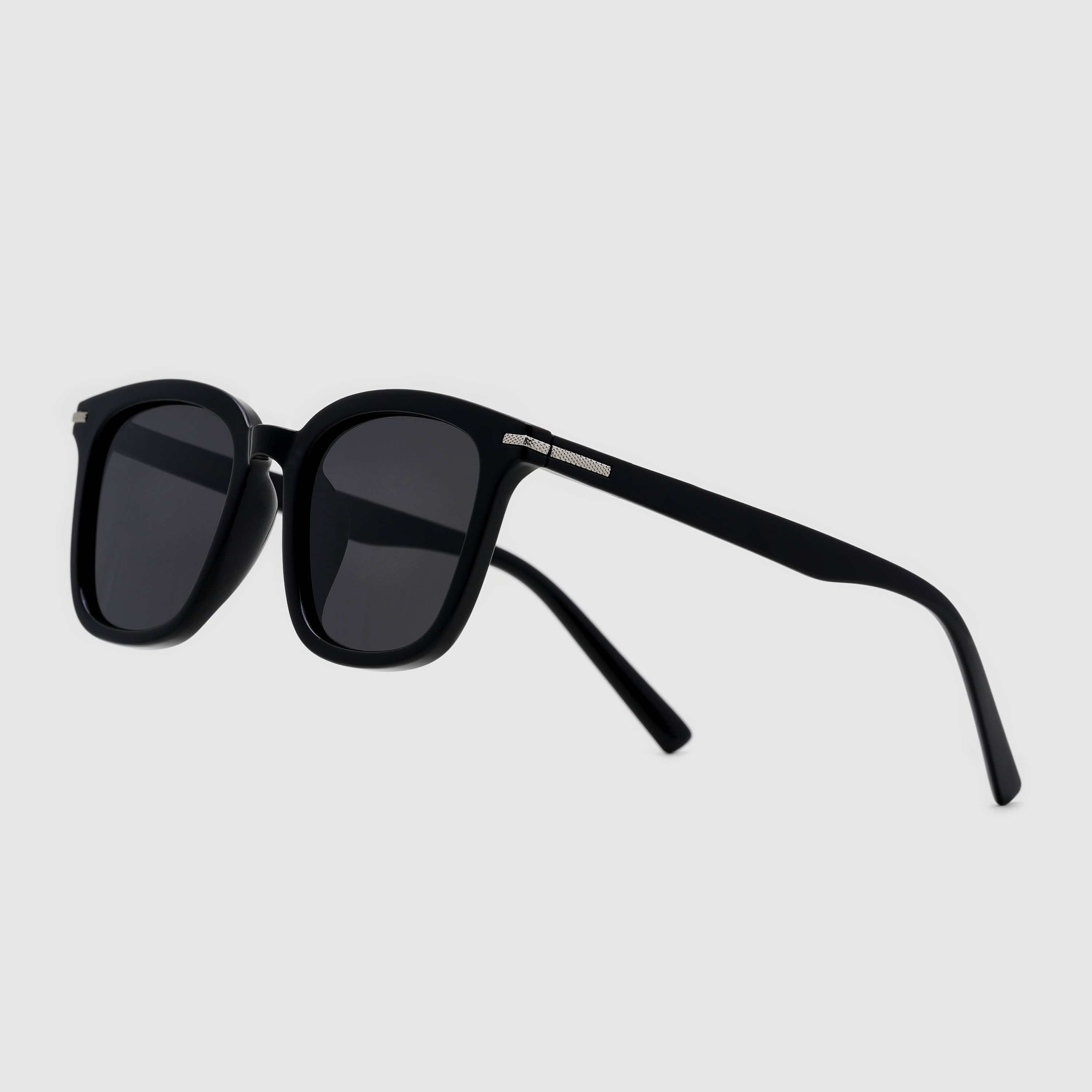 BLUE ELEPHANT DUSTIN SUNGLASSES BLACK (النظارات الشمسية)