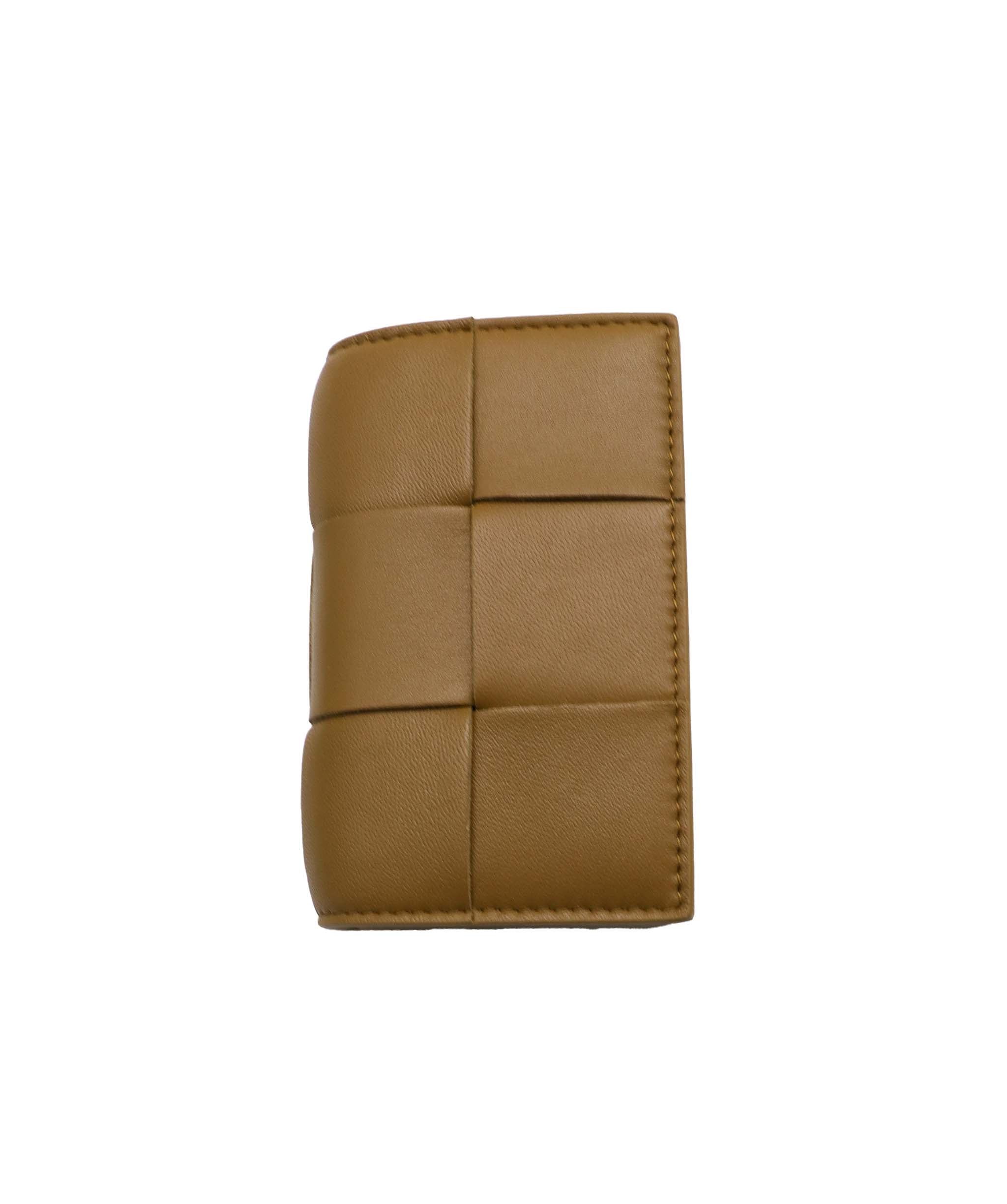 Bottega Veneta Bottega Veneta Acord - Gold Wallet DXBS1072