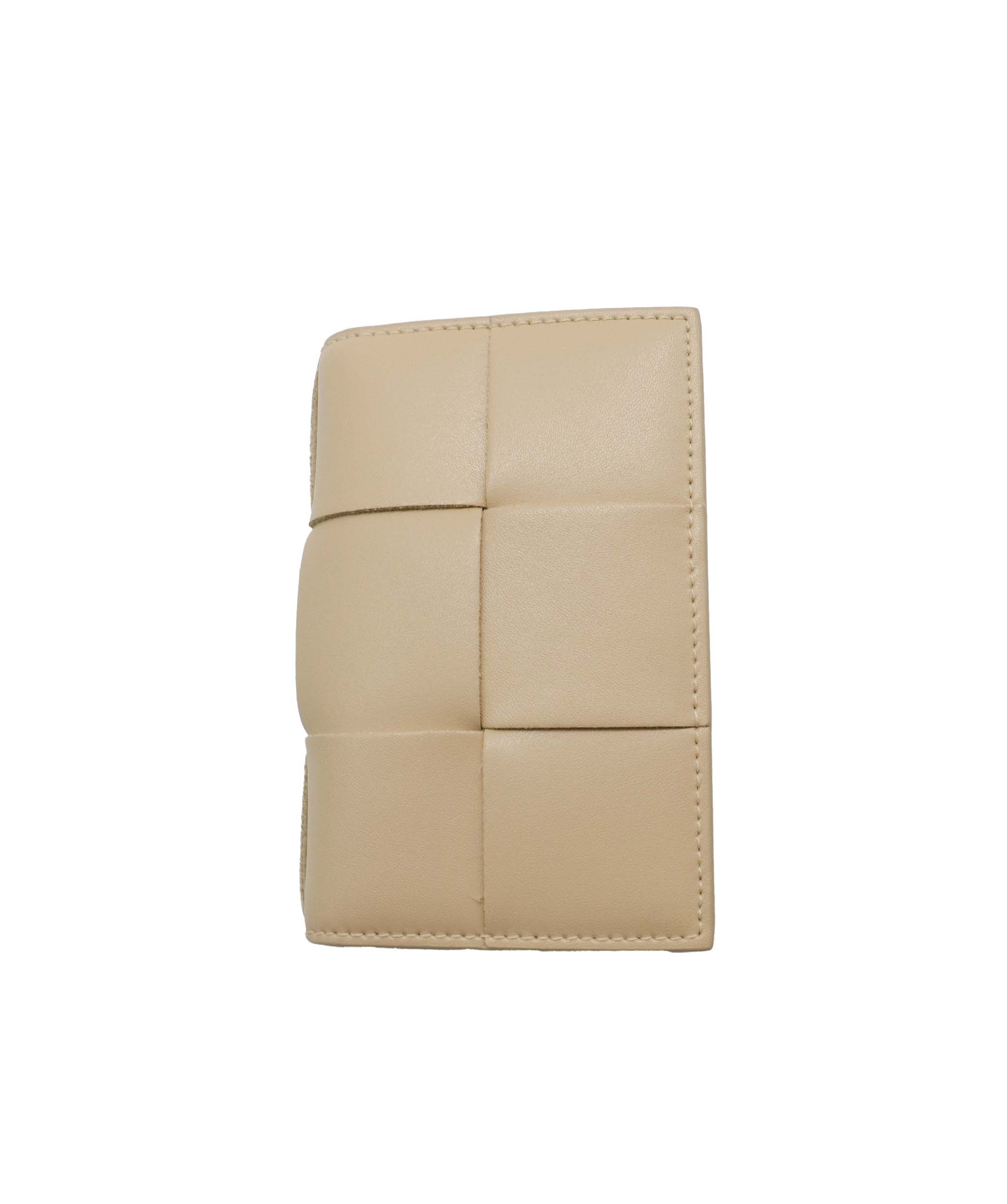 Bottega Veneta Bottega Veneta Beige Card Holder DXBS1078